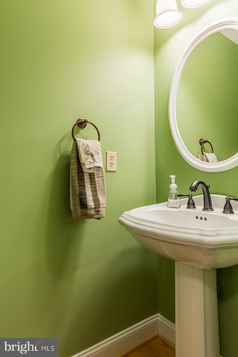 MONTCLAIR - Residential