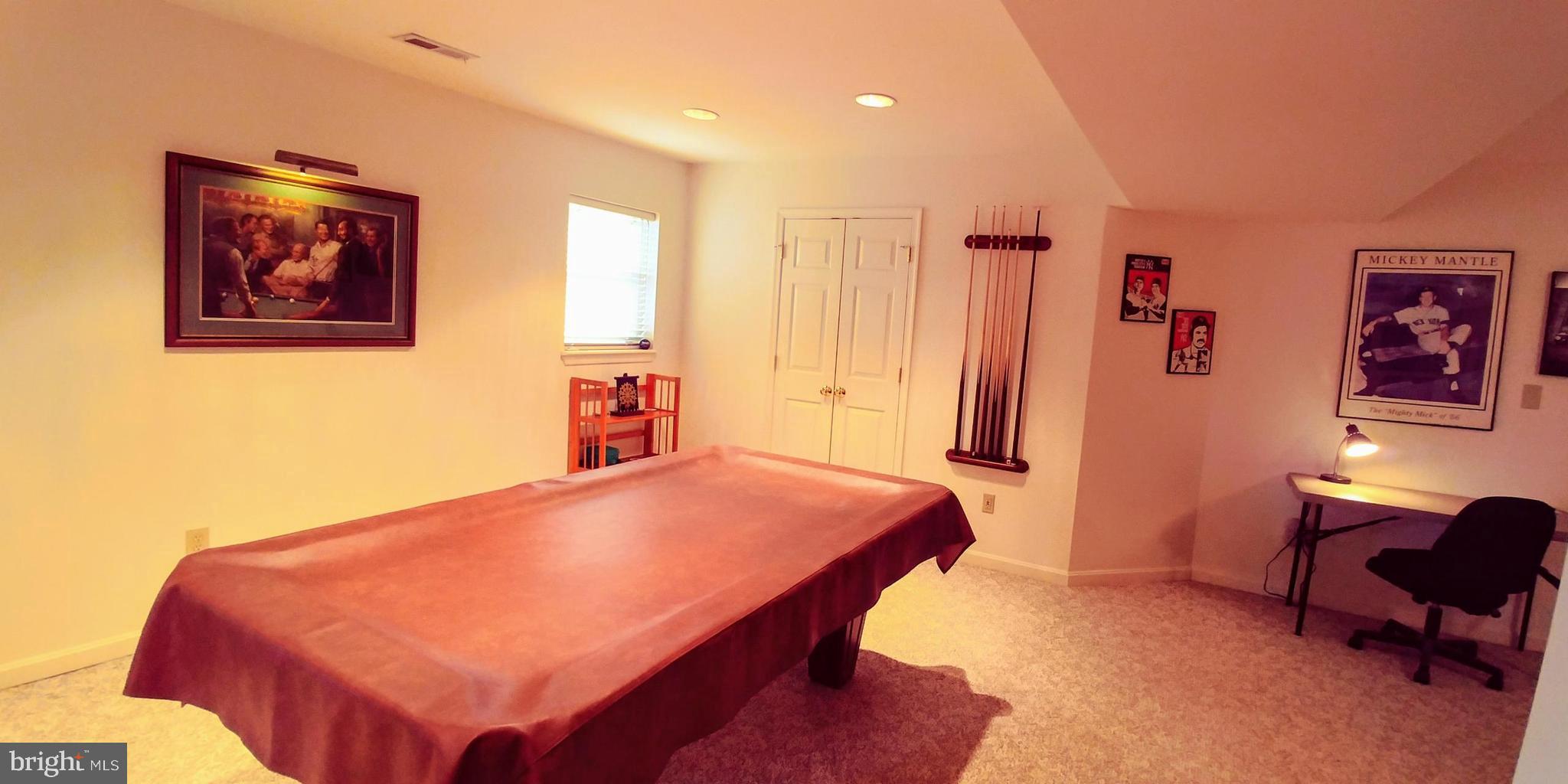 MONTCLAIR - Residential