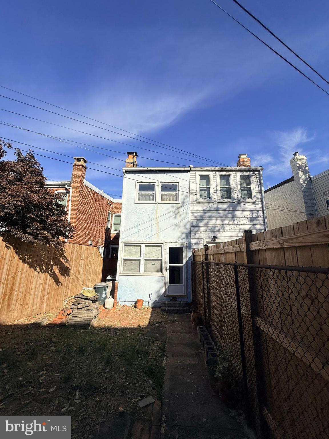 CAPITOL HILL - Residential