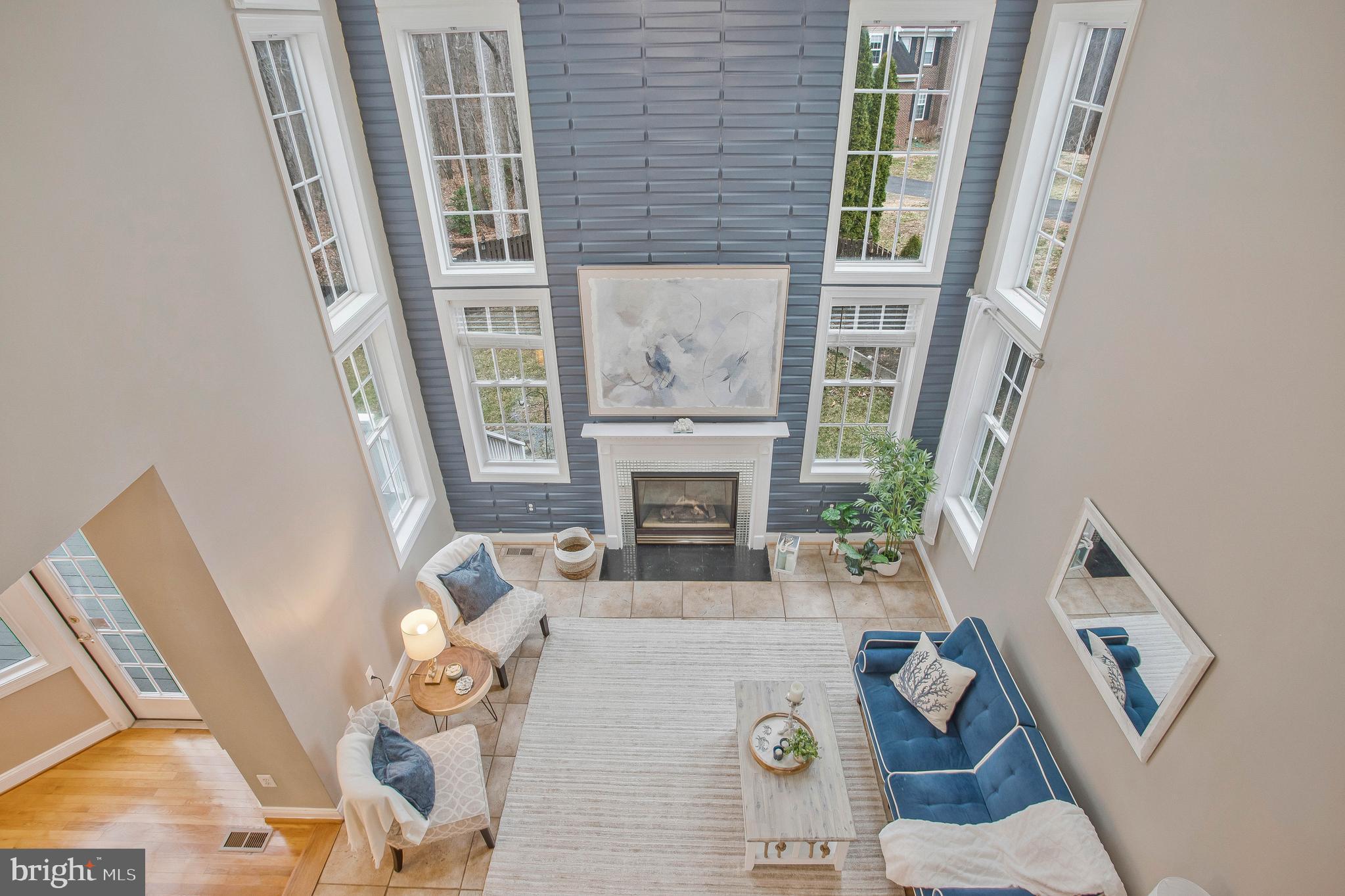 QUEENSBERRY - Residential