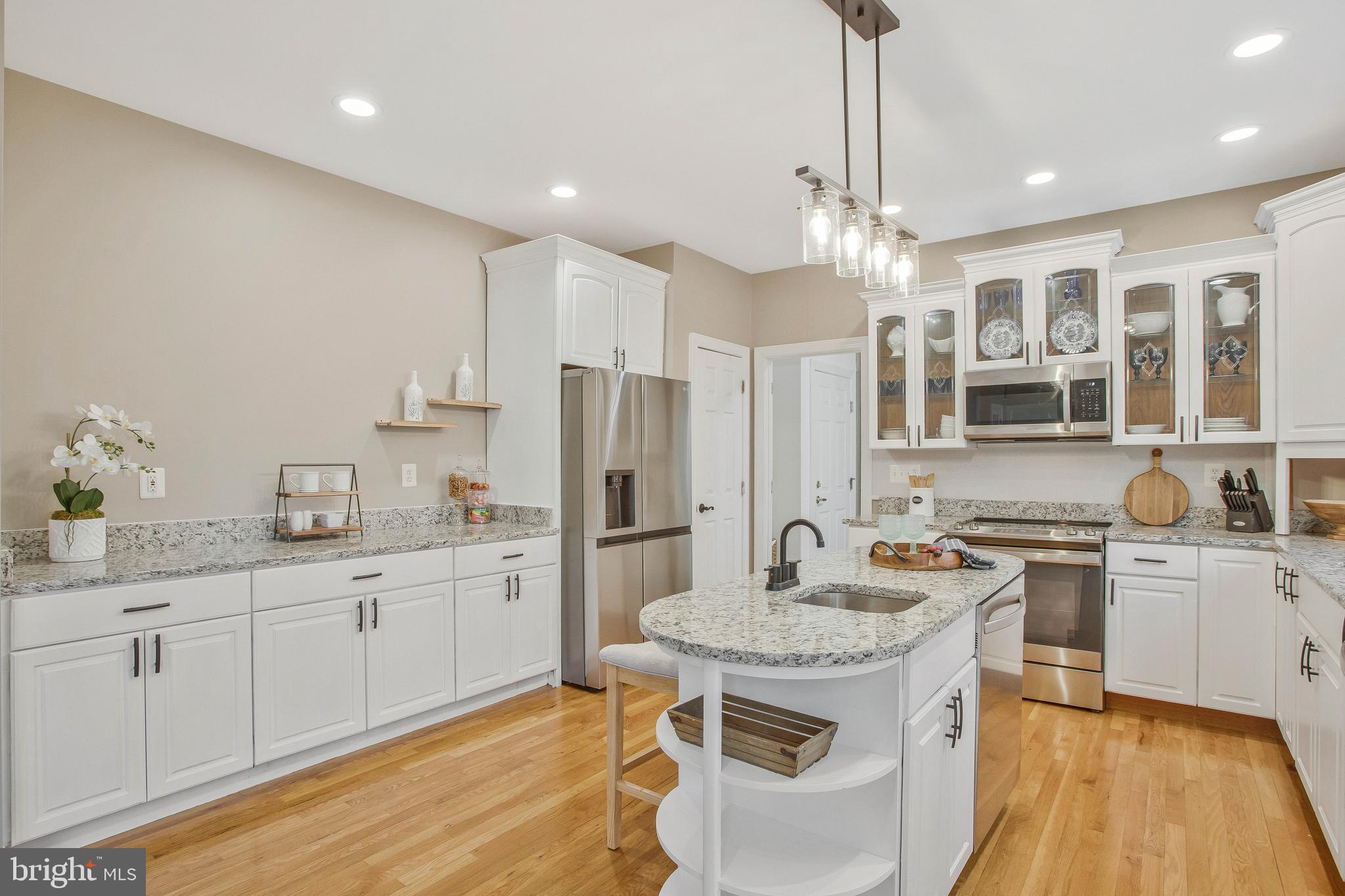 QUEENSBERRY - Residential