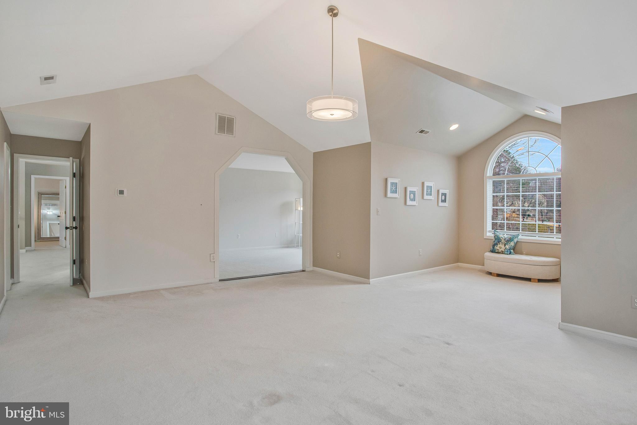 QUEENSBERRY - Residential