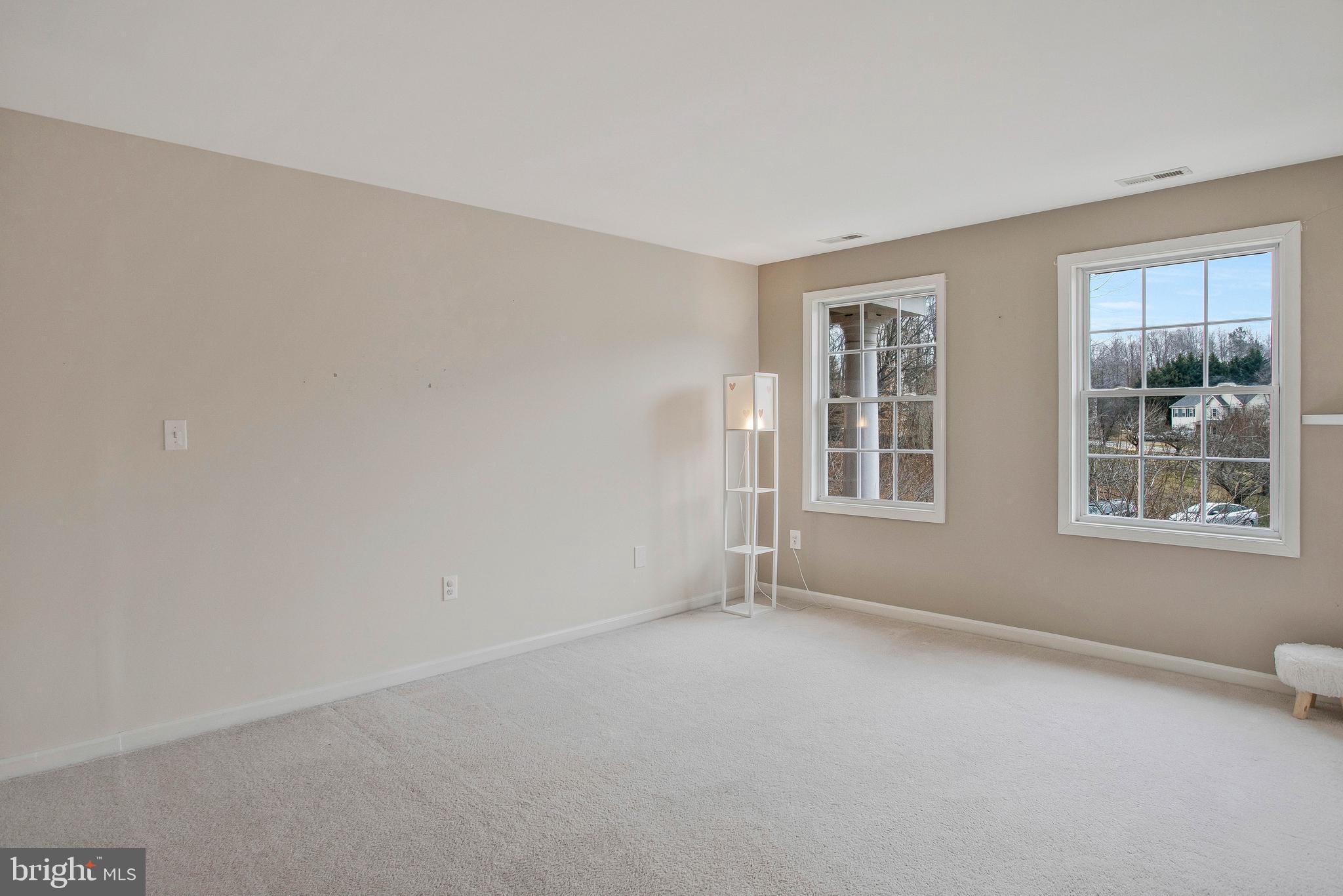 QUEENSBERRY - Residential