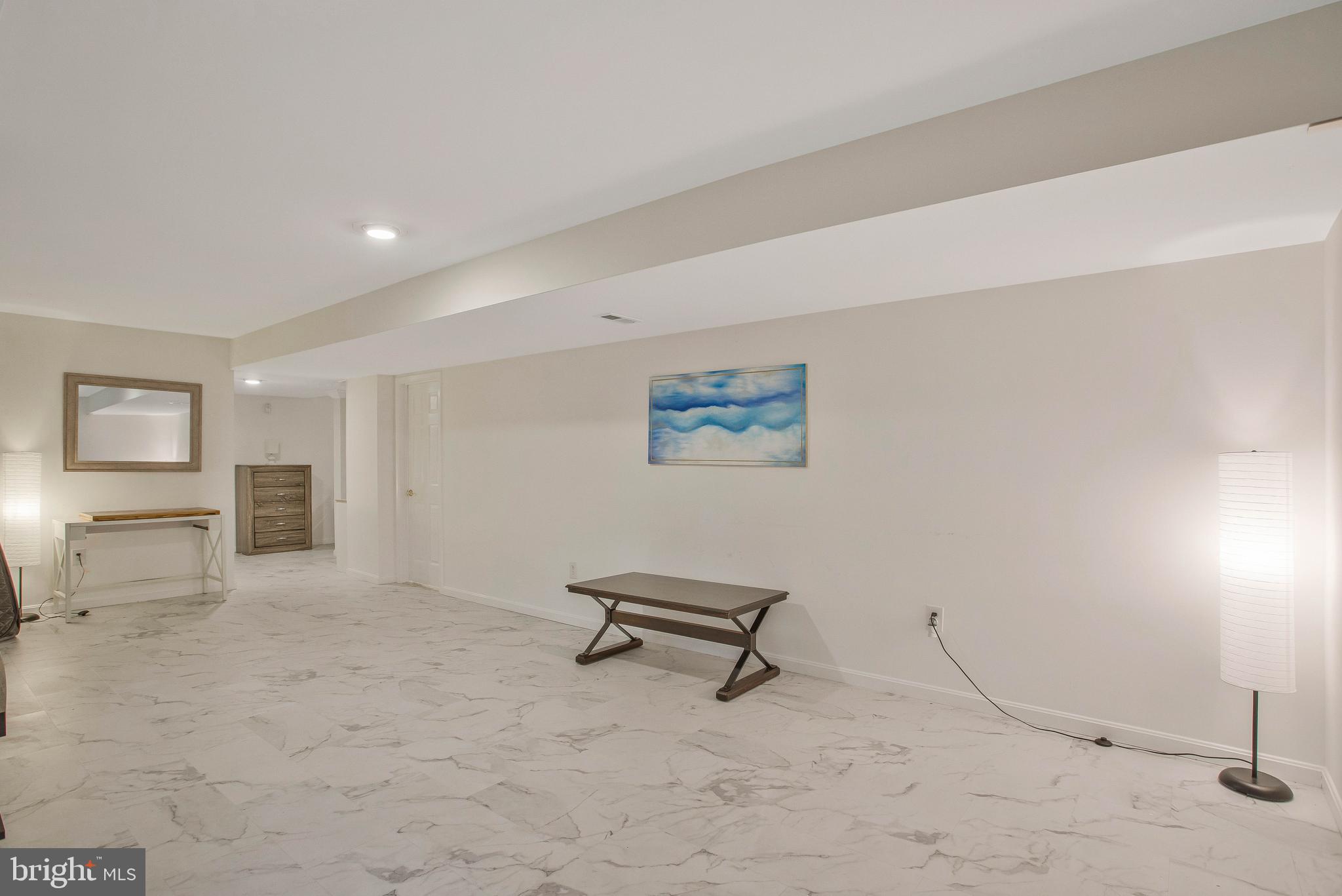 QUEENSBERRY - Residential