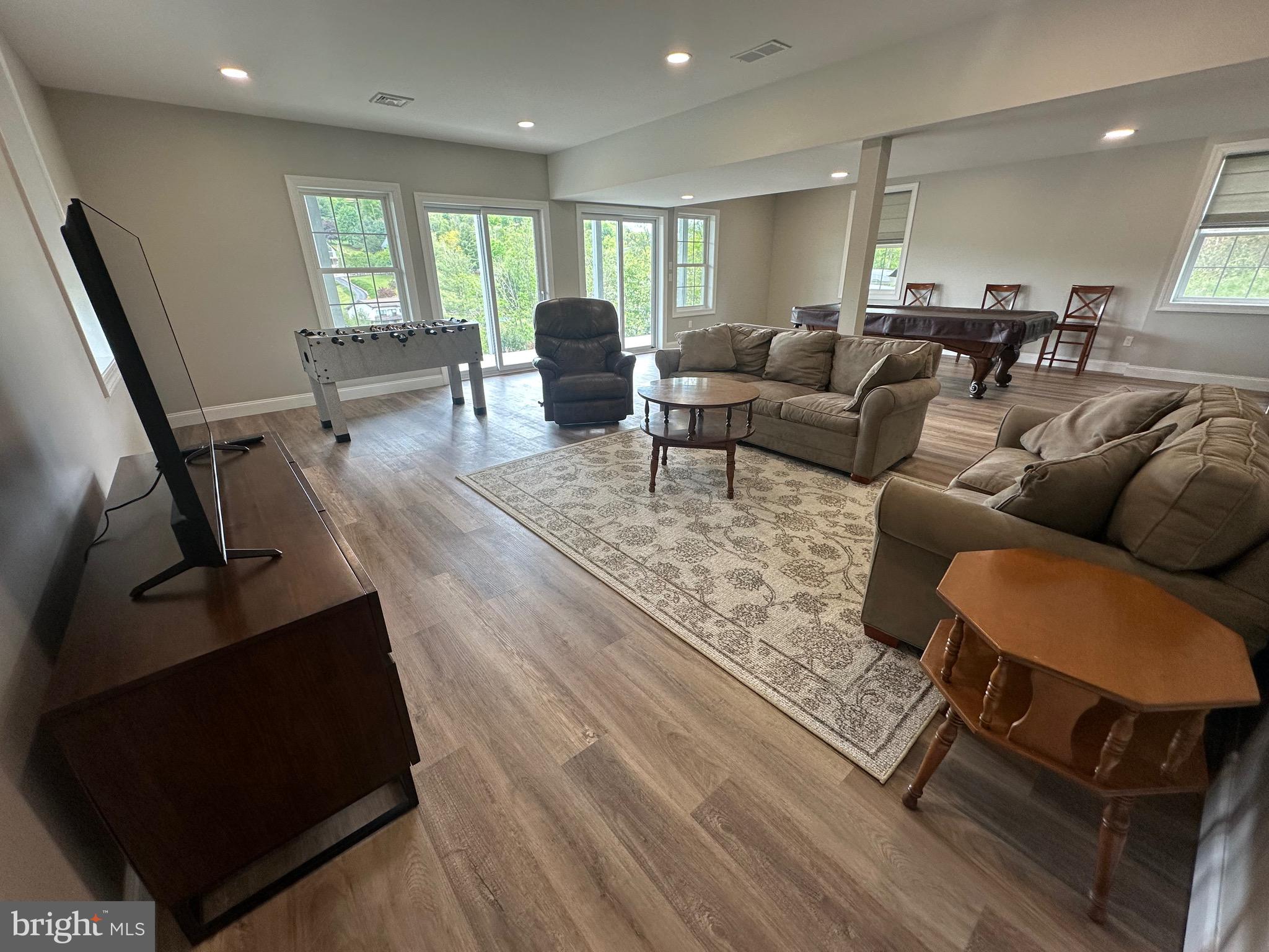 LAKE WYNONAH - Residential