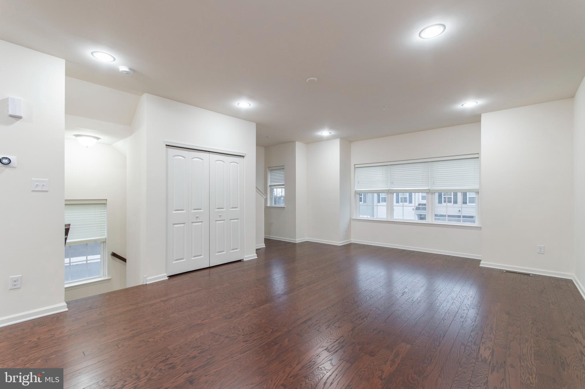 MERCER CT - Residential Lease