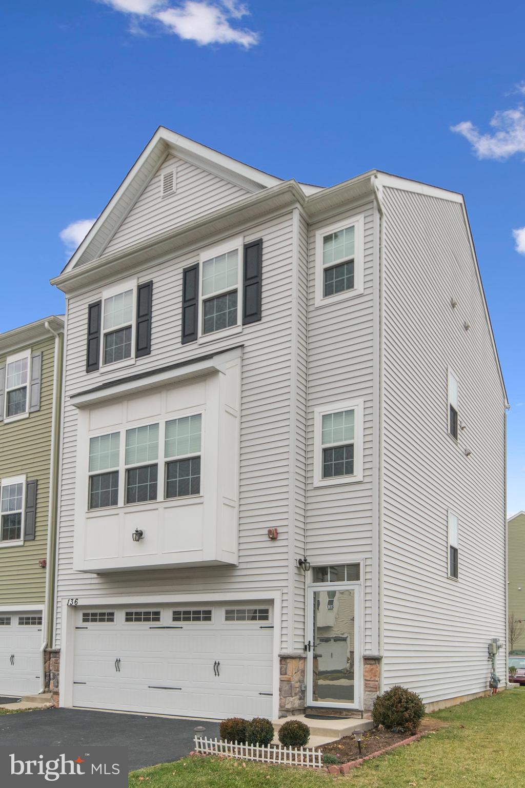 MERCER CT - Residential Lease