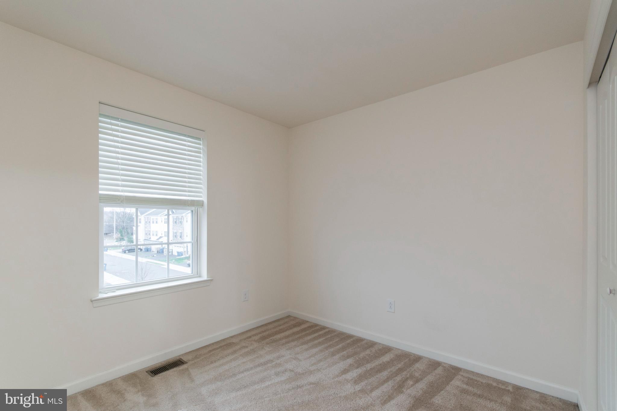 MERCER CT - Residential Lease