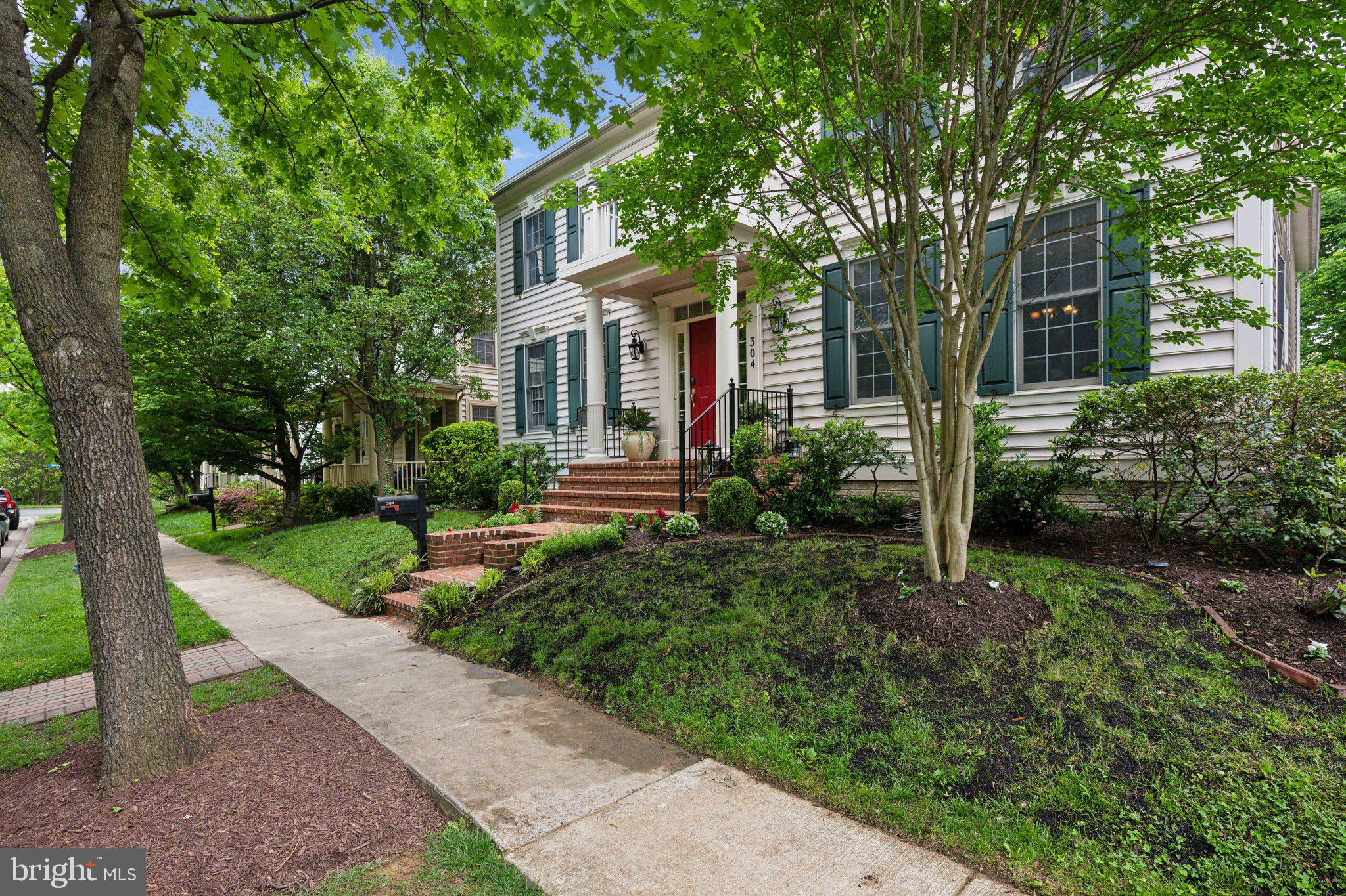 304 THOMPSON DAIRY WAY