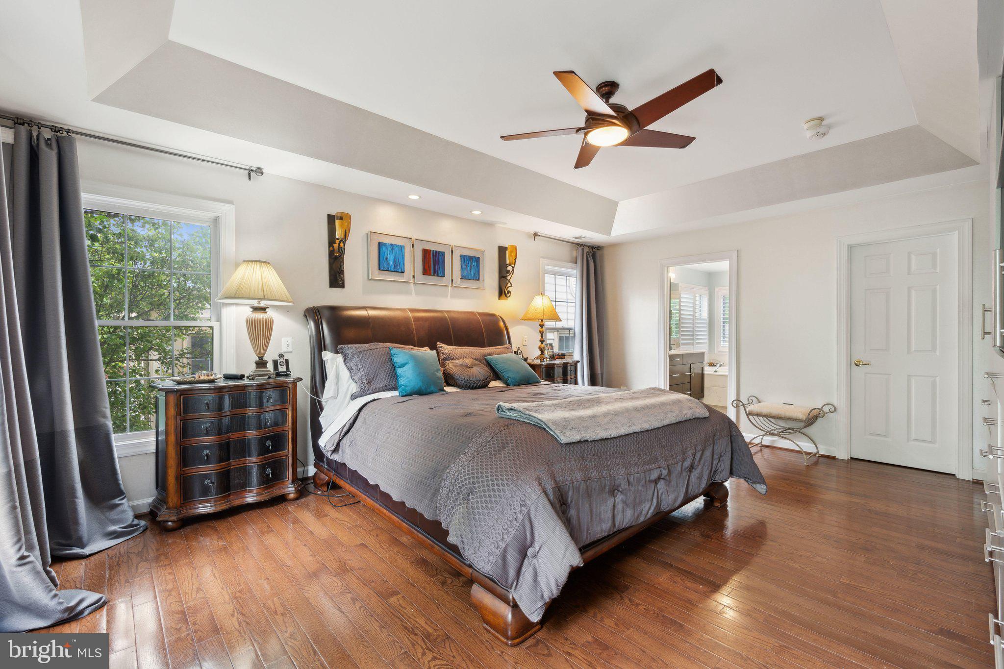 KING FARM WATKINS POND - Residential