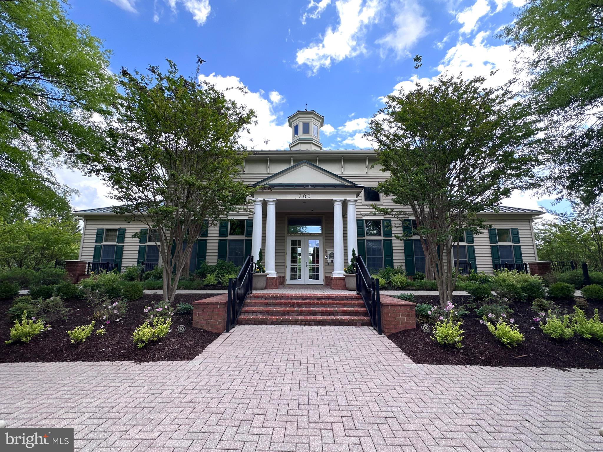 KING FARM WATKINS POND - Residential