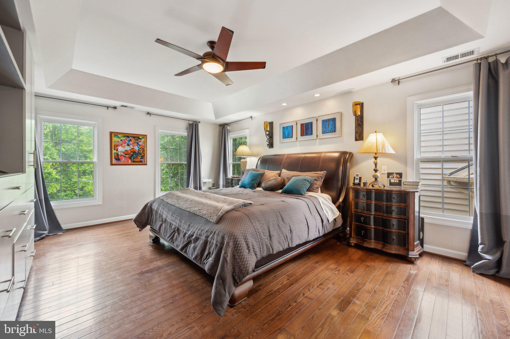 KING FARM WATKINS POND - Residential