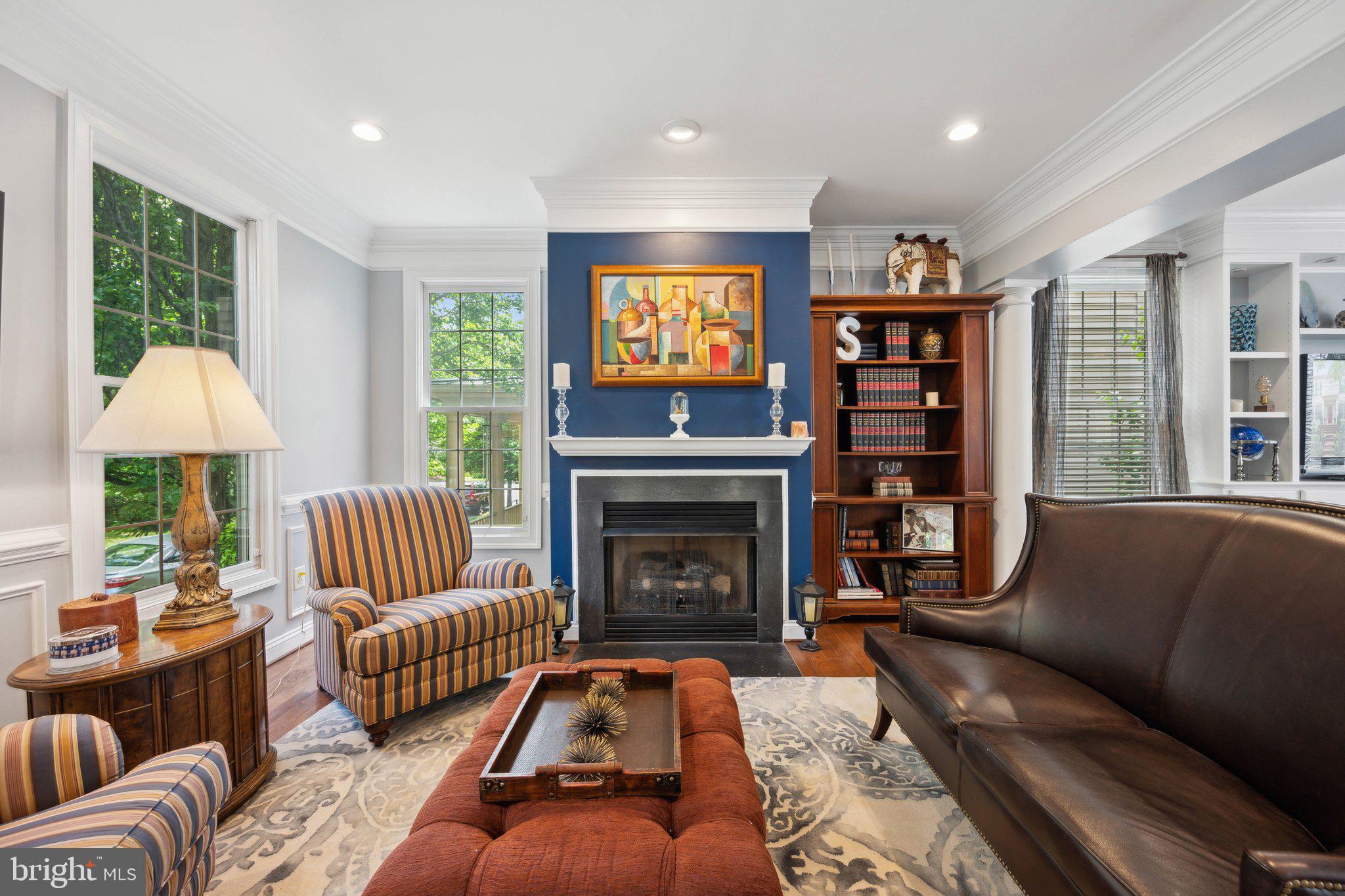 KING FARM WATKINS POND - Residential