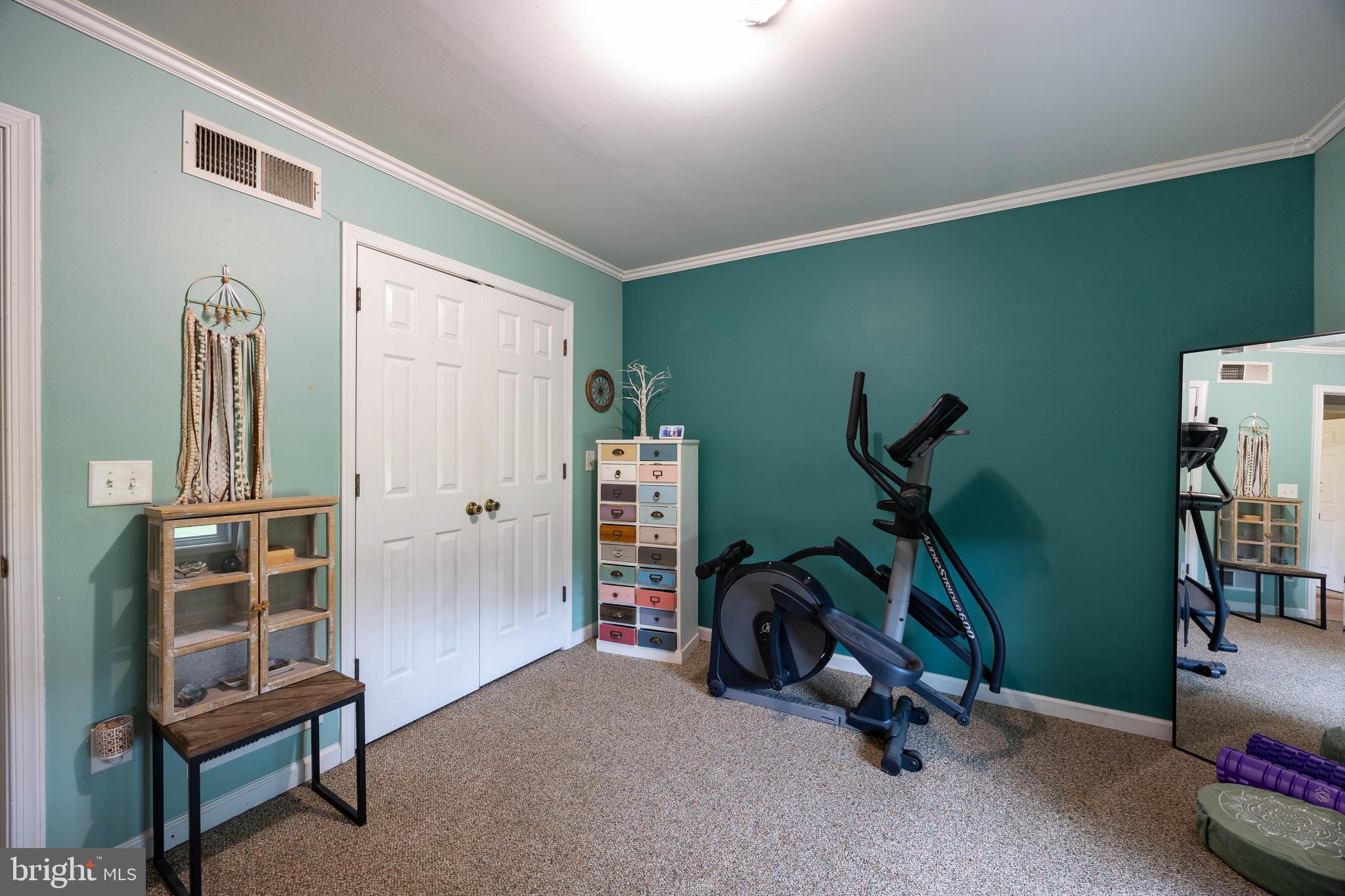 KIM'S COURT - Residential