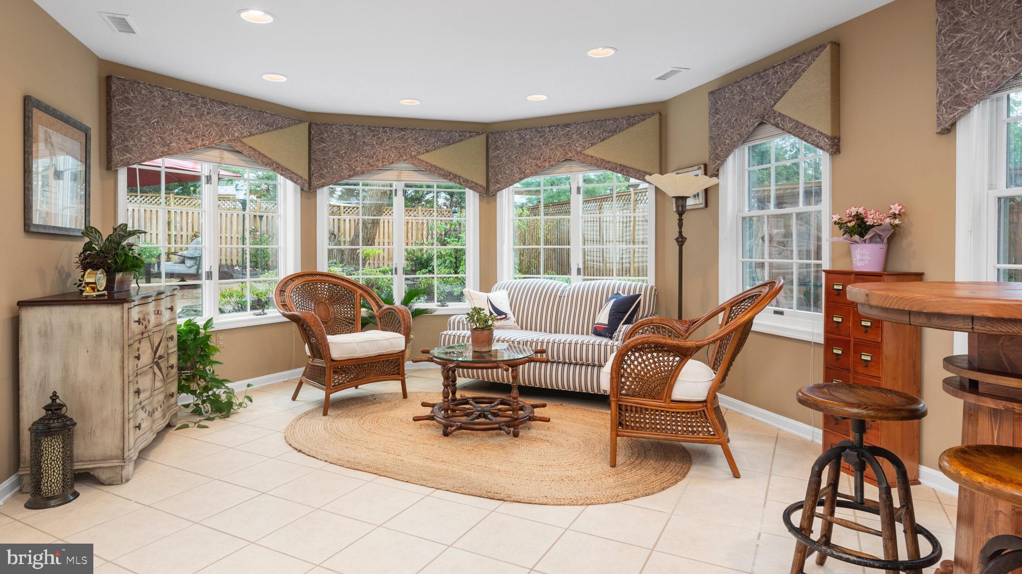 EASTPORT - Residential