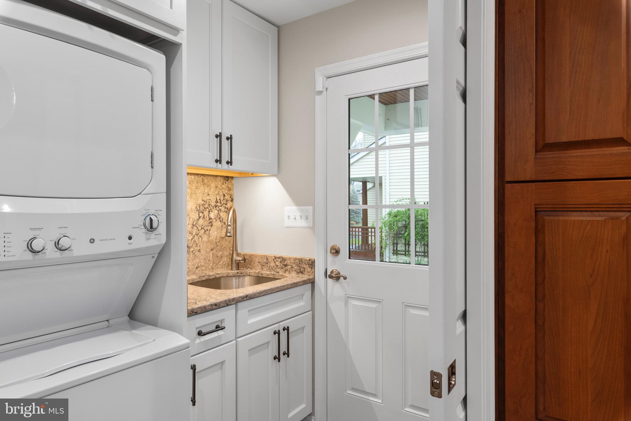 EASTPORT - Residential