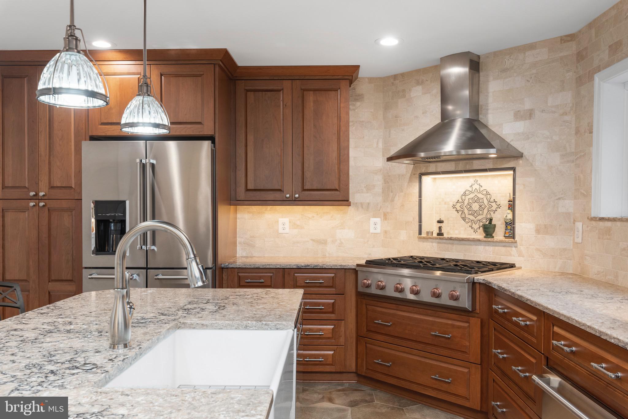 EASTPORT - Residential