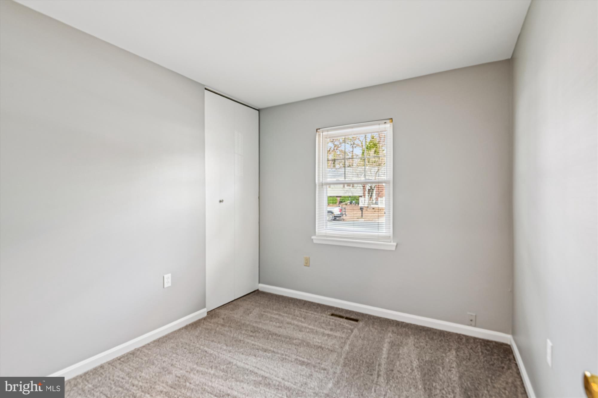 VALLEYWOOD - Residential