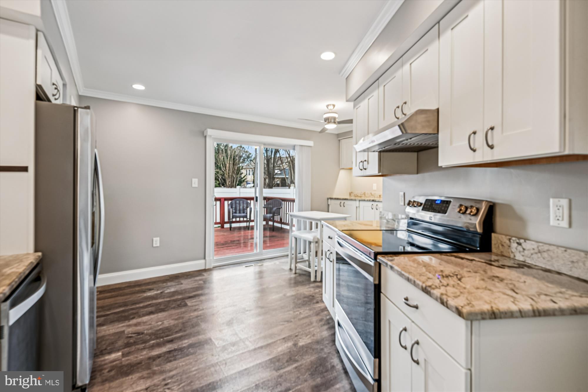 VALLEYWOOD - Residential