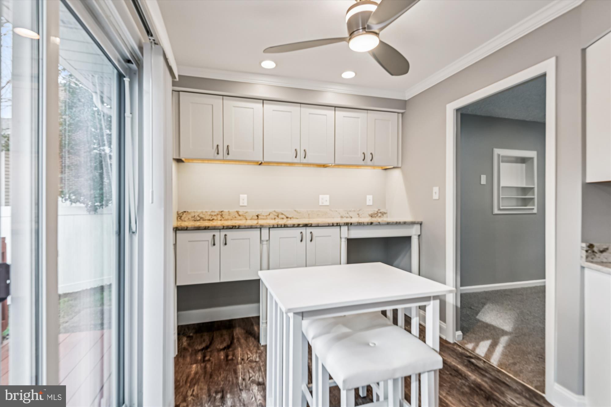 VALLEYWOOD - Residential