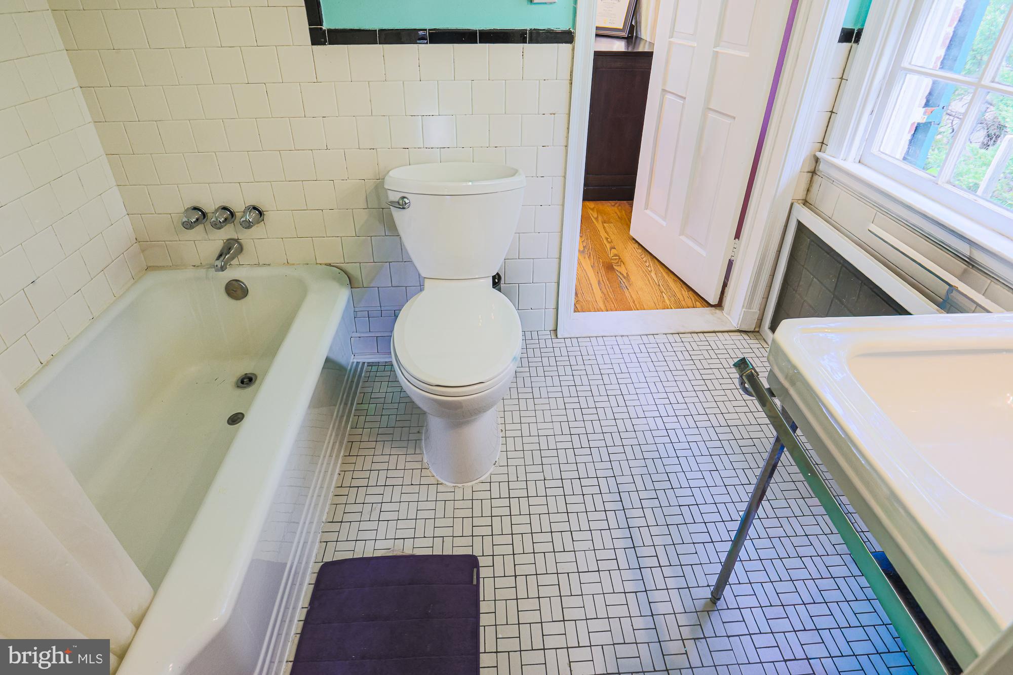 FALLSTAFF - Residential