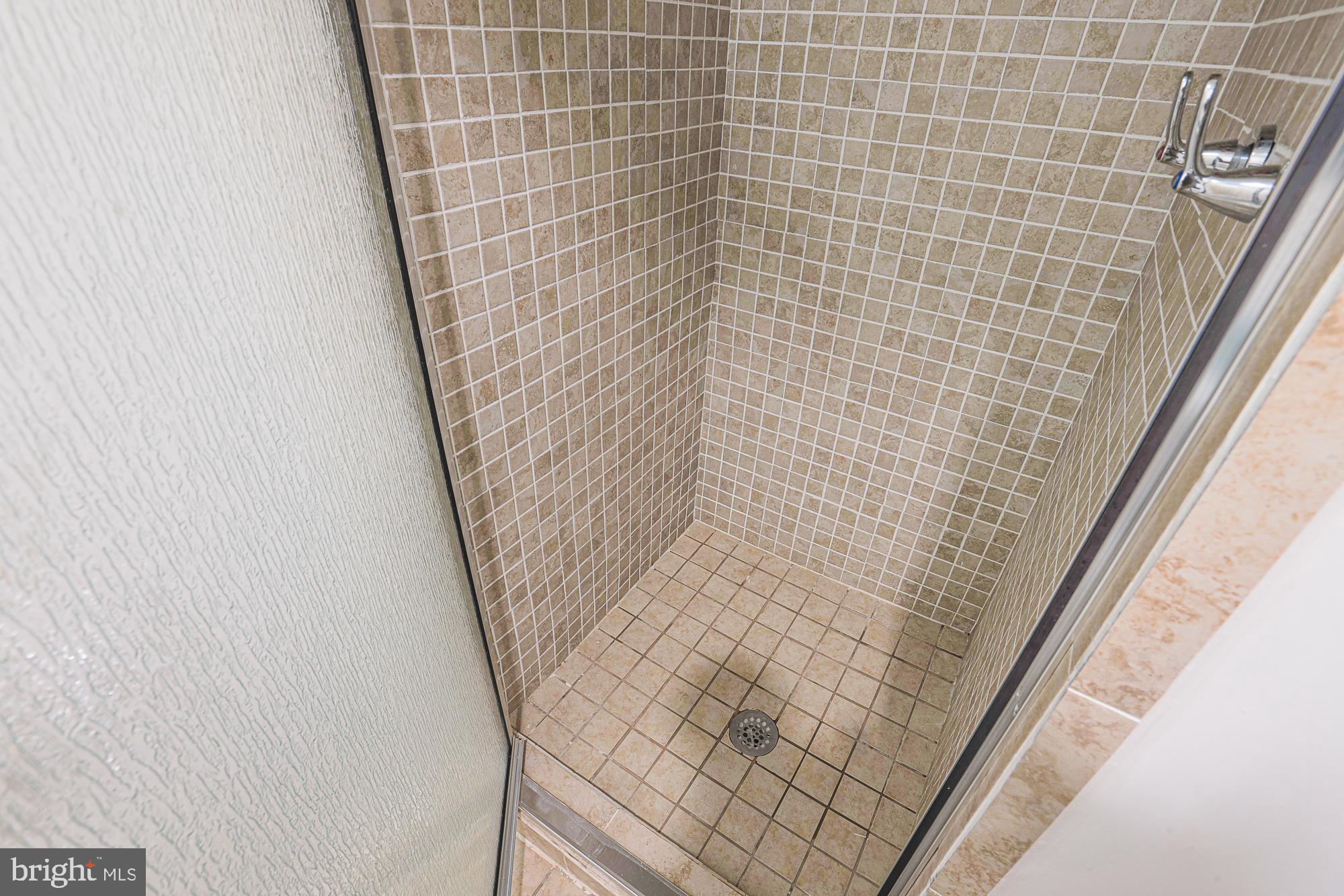 FALLSTAFF - Residential