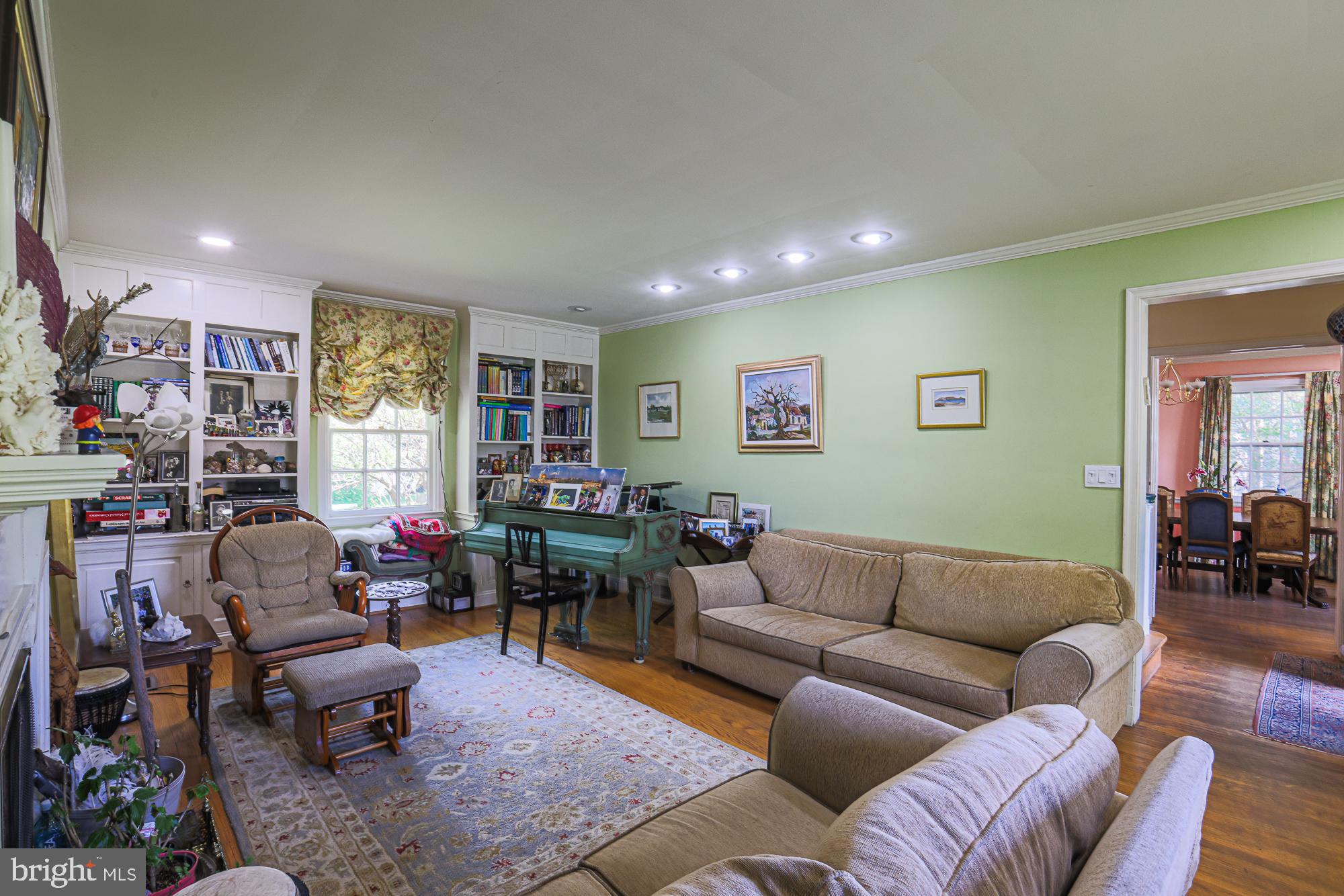 FALLSTAFF - Residential