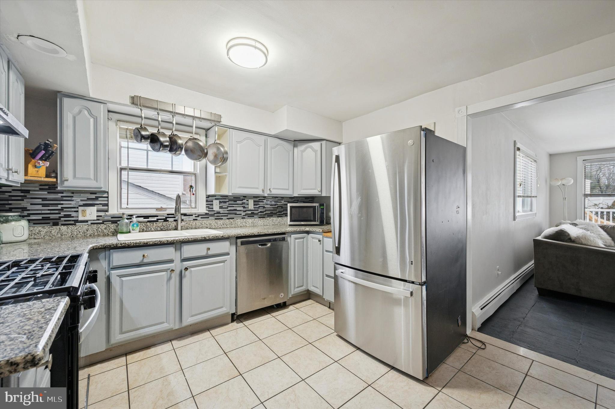 HAVERTOWN - Residential