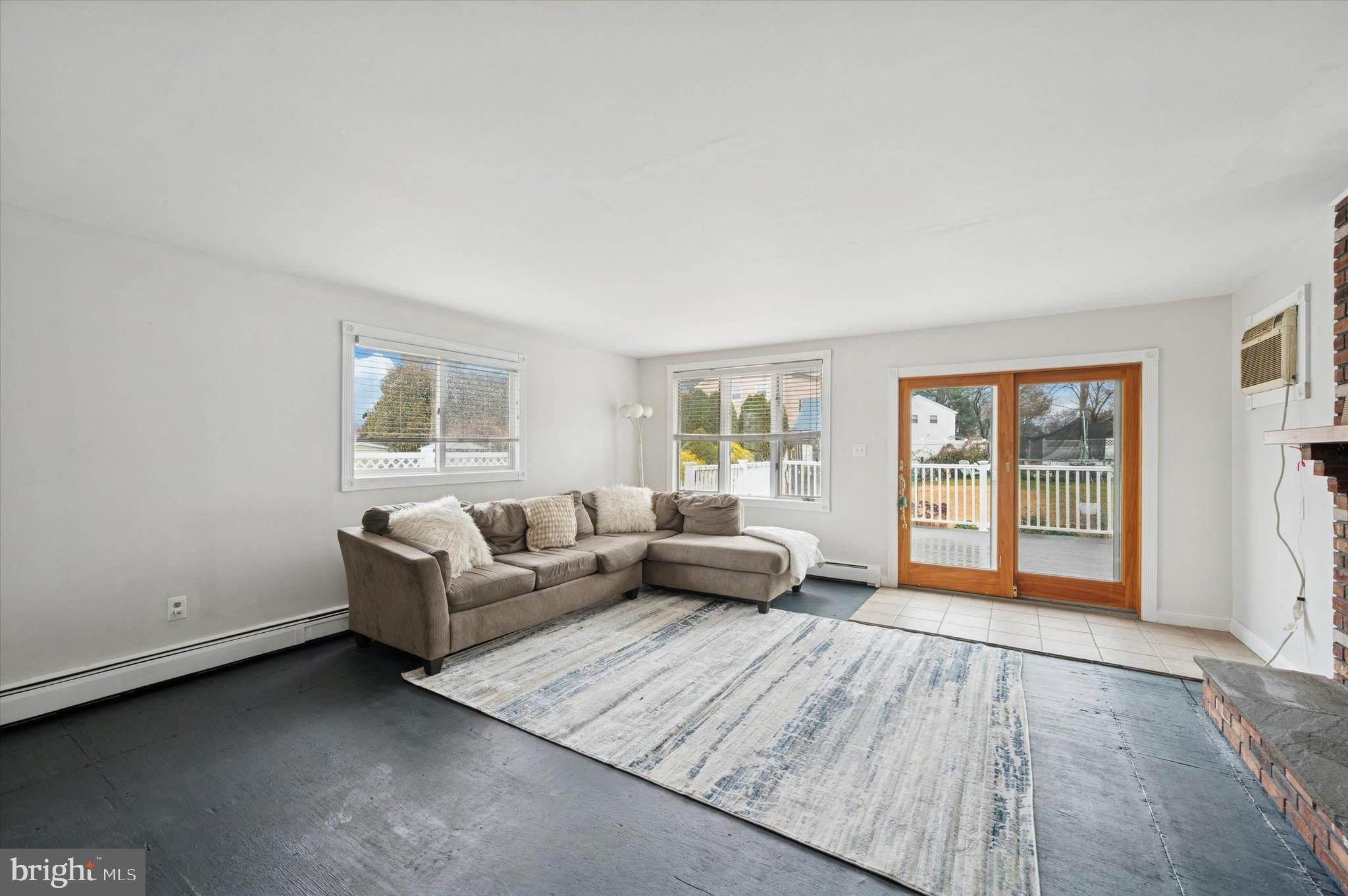 HAVERTOWN - Residential