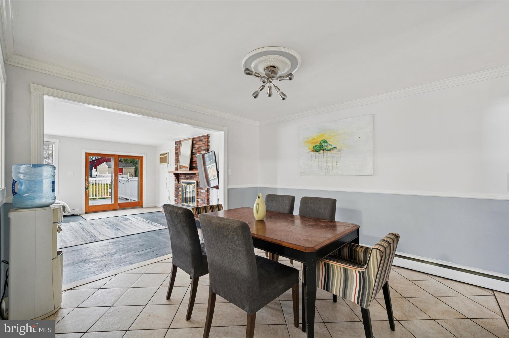 HAVERTOWN - Residential