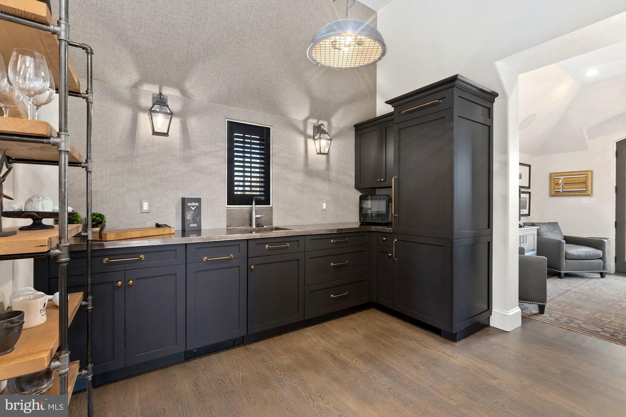 LANGLEY FARMS - Residential