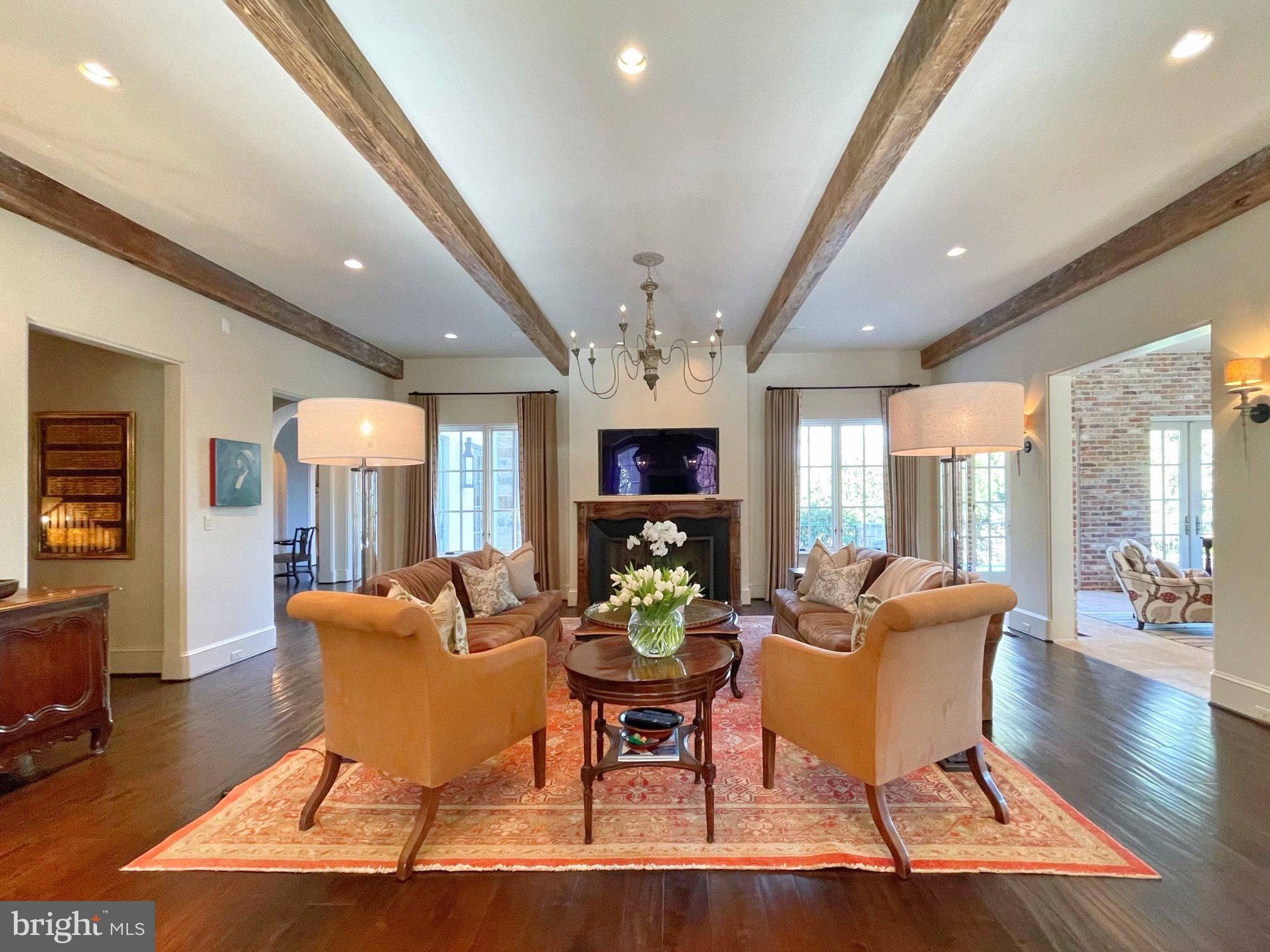 LANGLEY FARMS - Residential