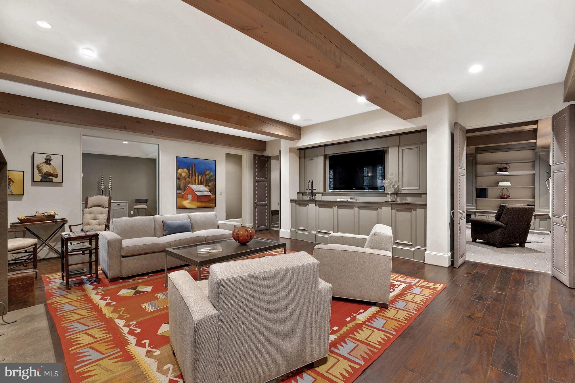 LANGLEY FARMS - Residential