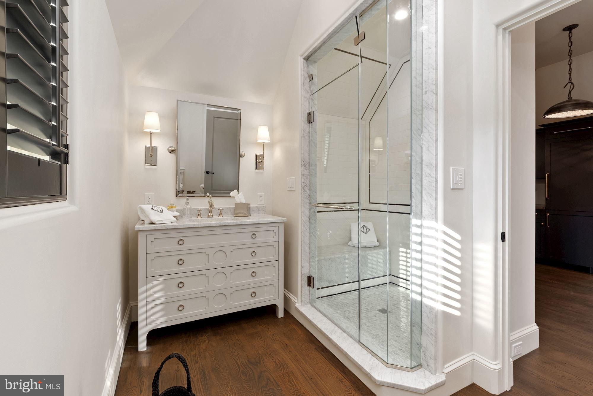 LANGLEY FARMS - Residential