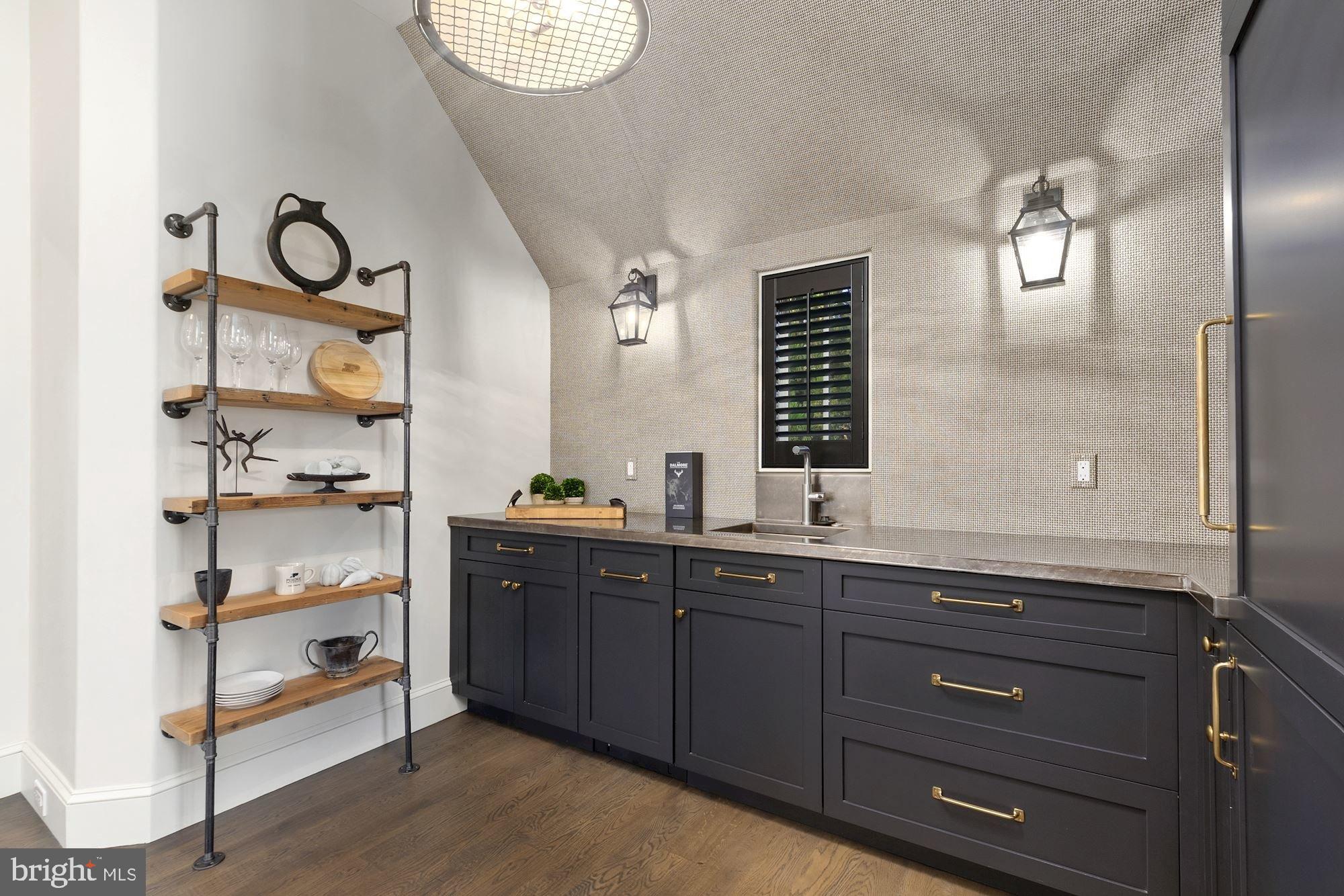 LANGLEY FARMS - Residential