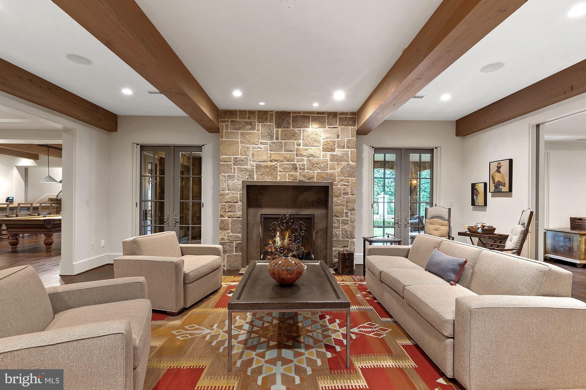 LANGLEY FARMS - Residential