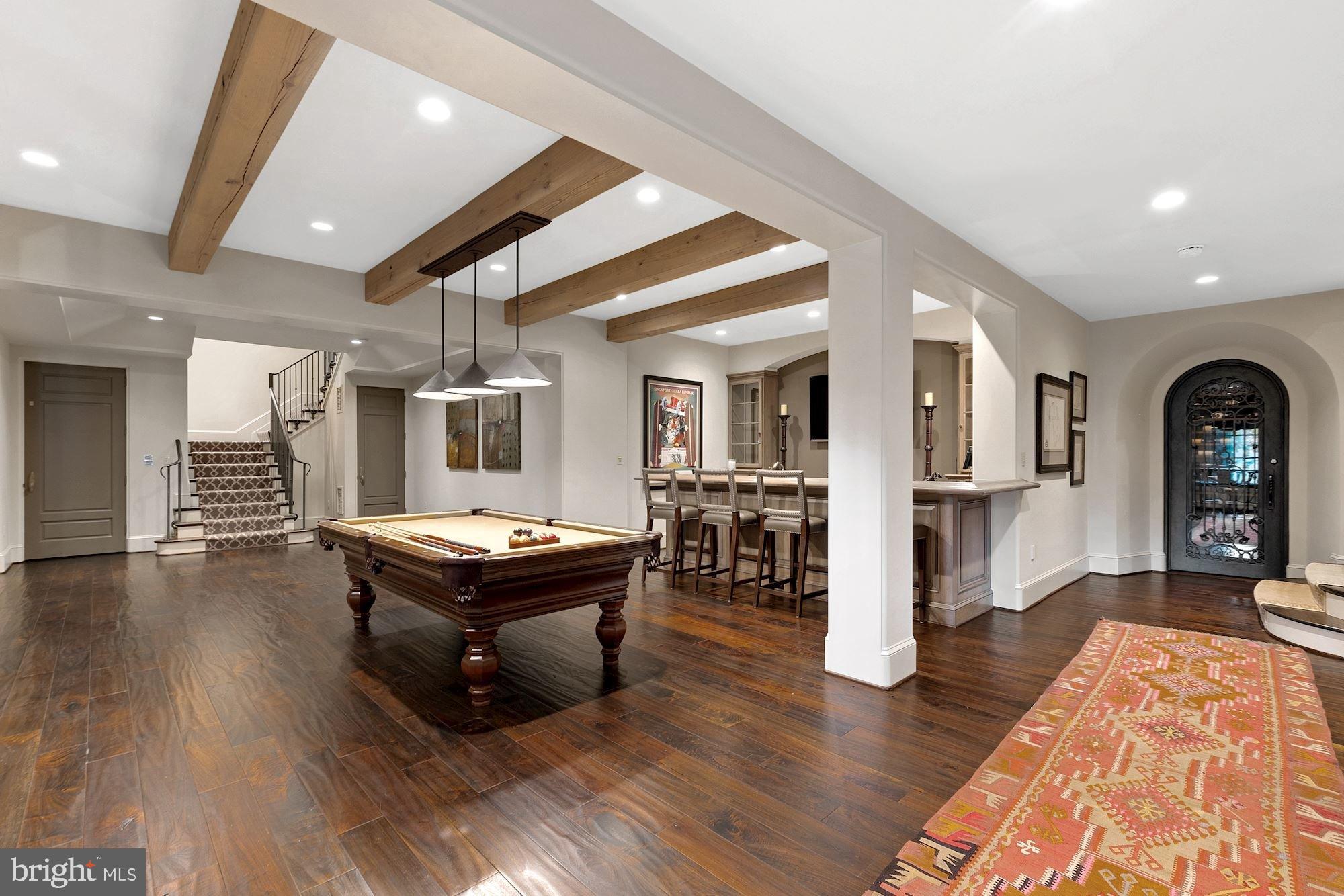 LANGLEY FARMS - Residential