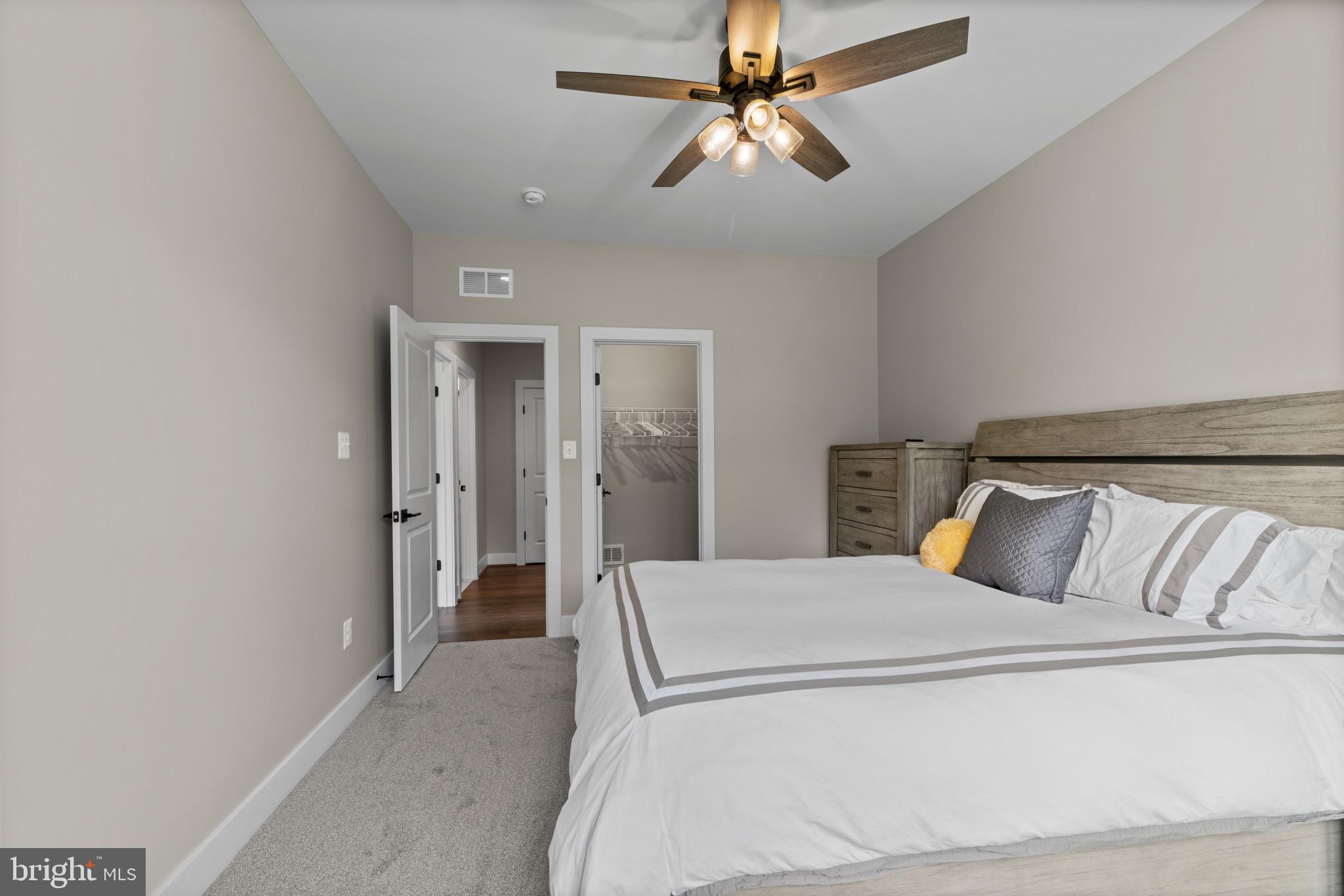 PINEHURST - Residential