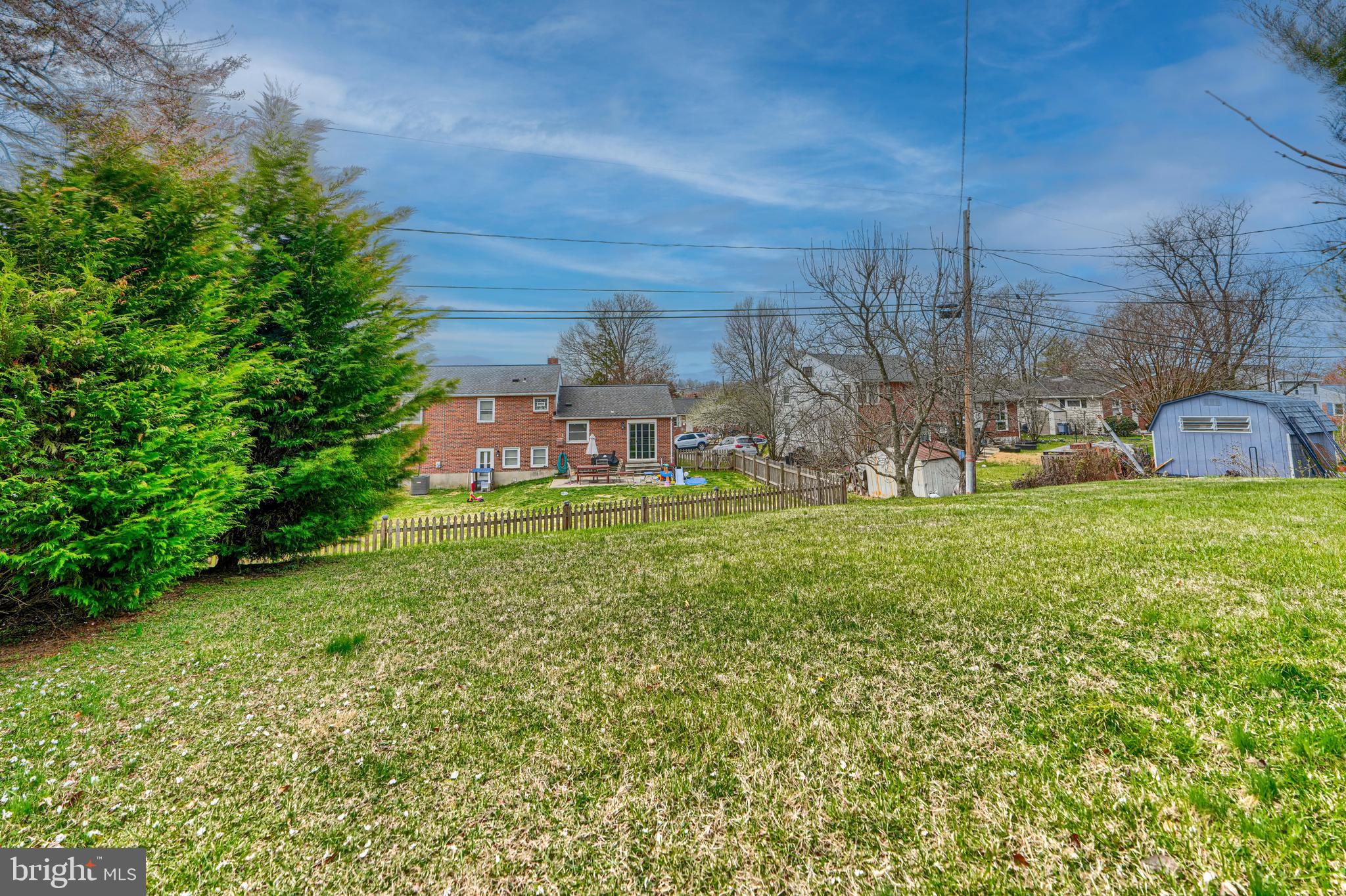 LUTHERVILLE - Residential