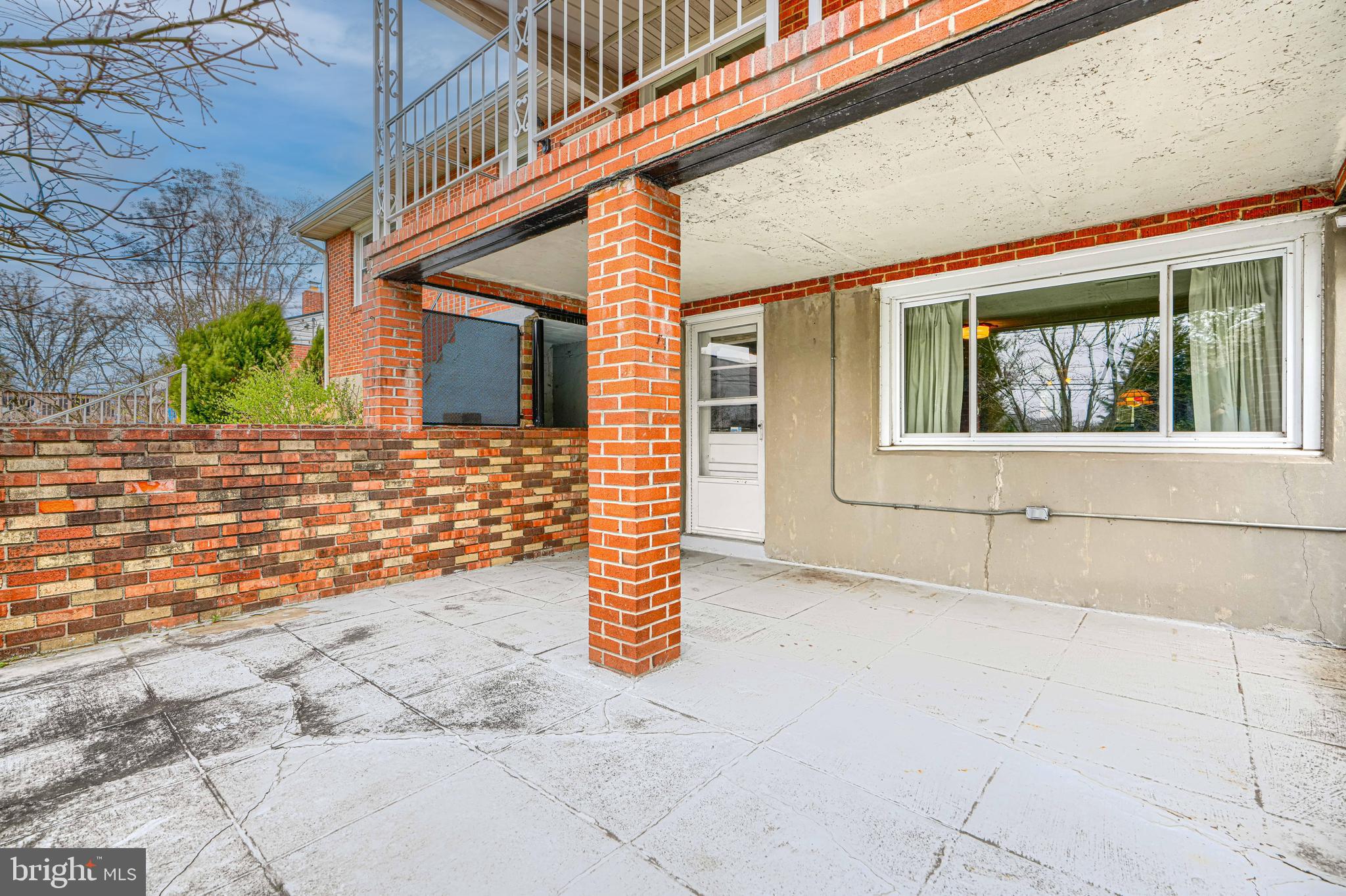 LUTHERVILLE - Residential