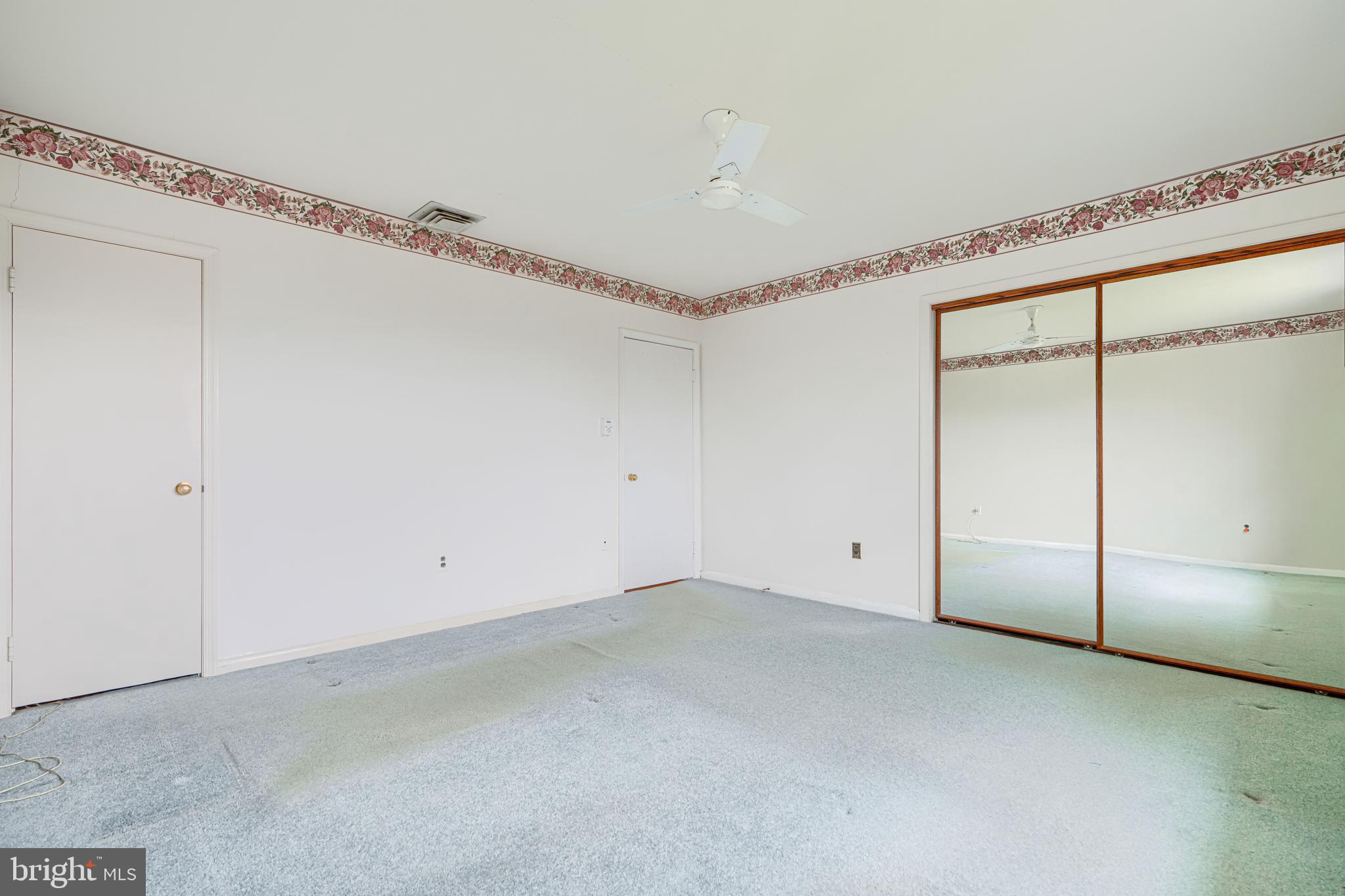 LUTHERVILLE - Residential