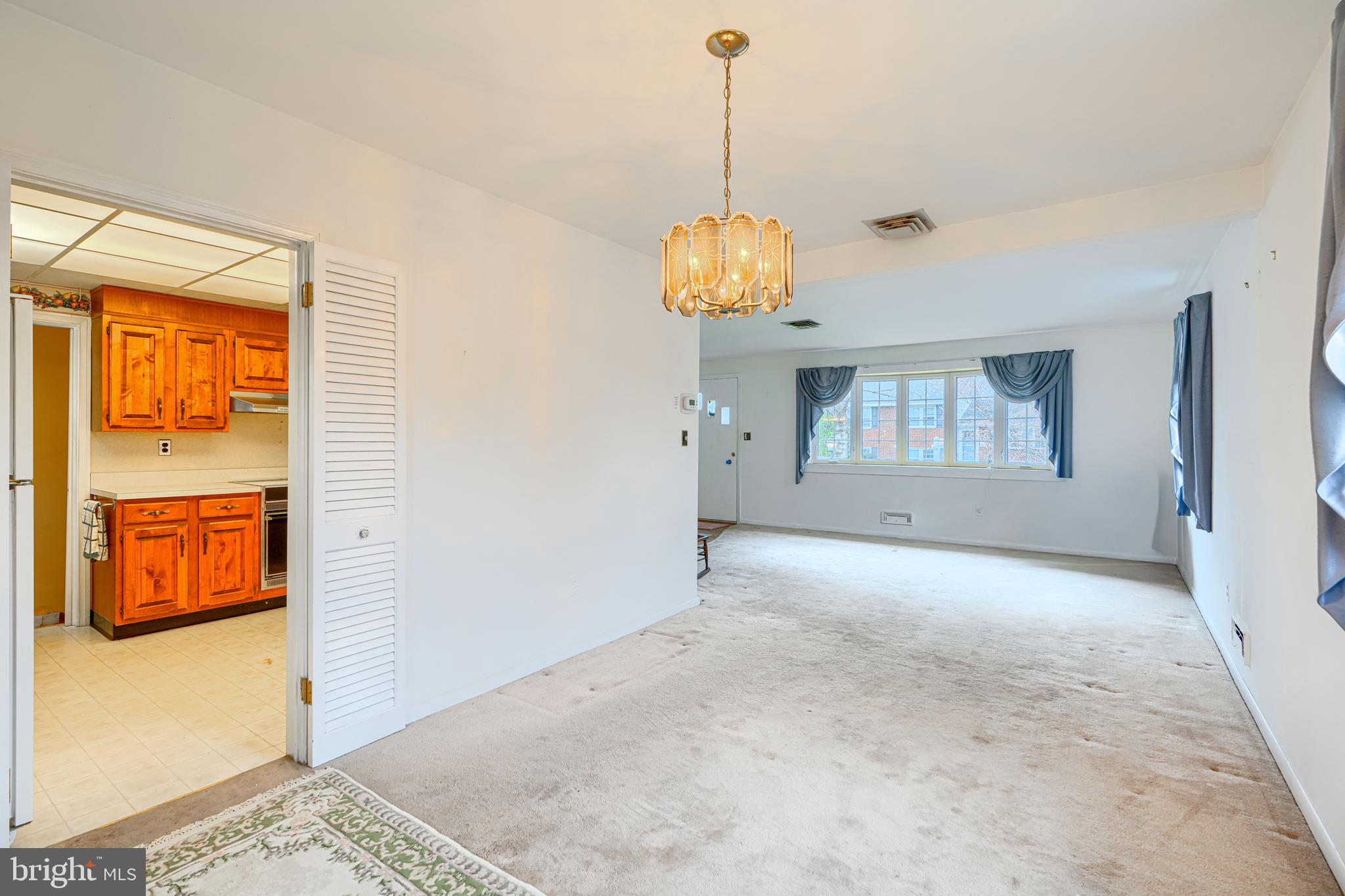 LUTHERVILLE - Residential