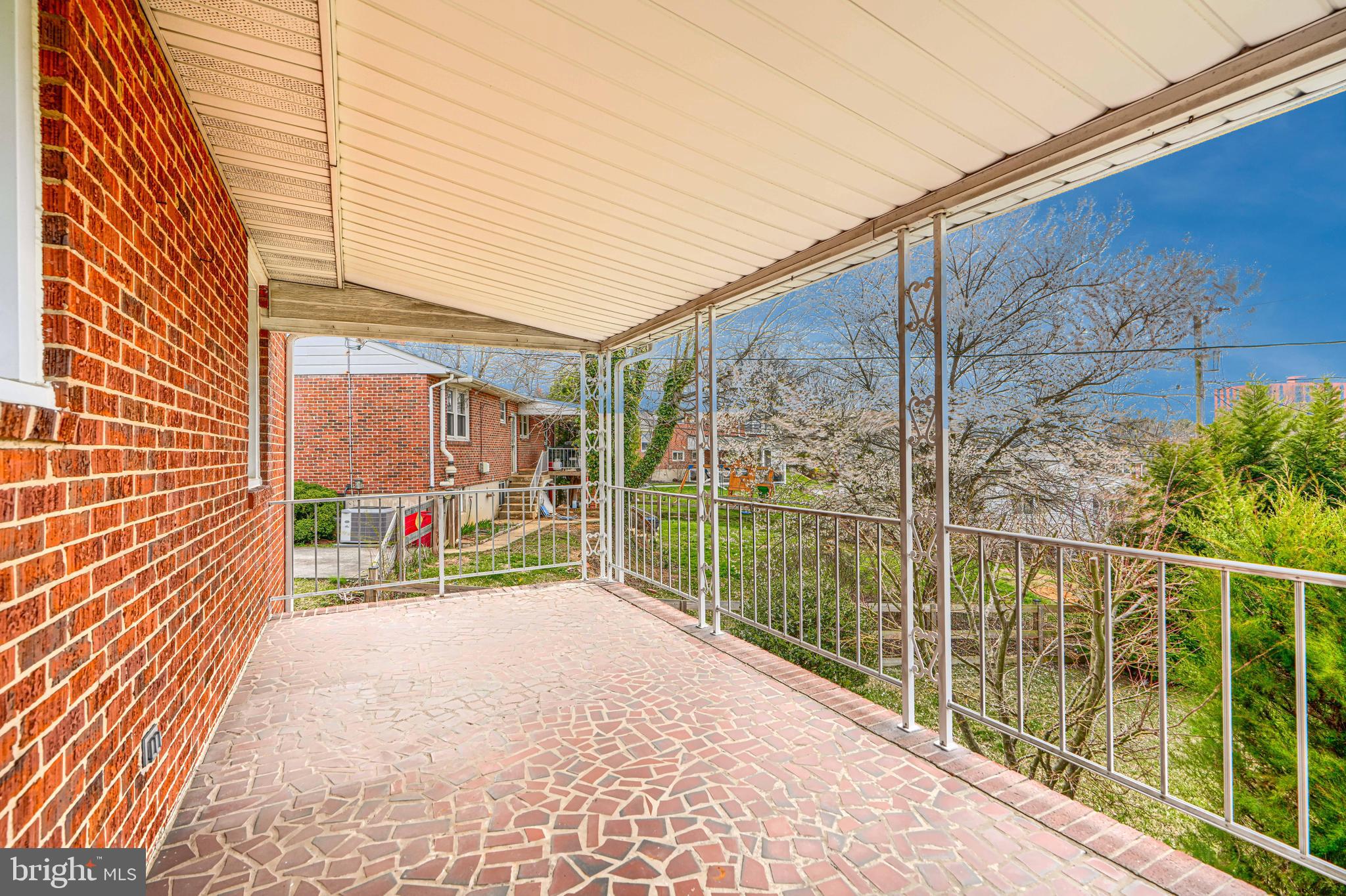 LUTHERVILLE - Residential