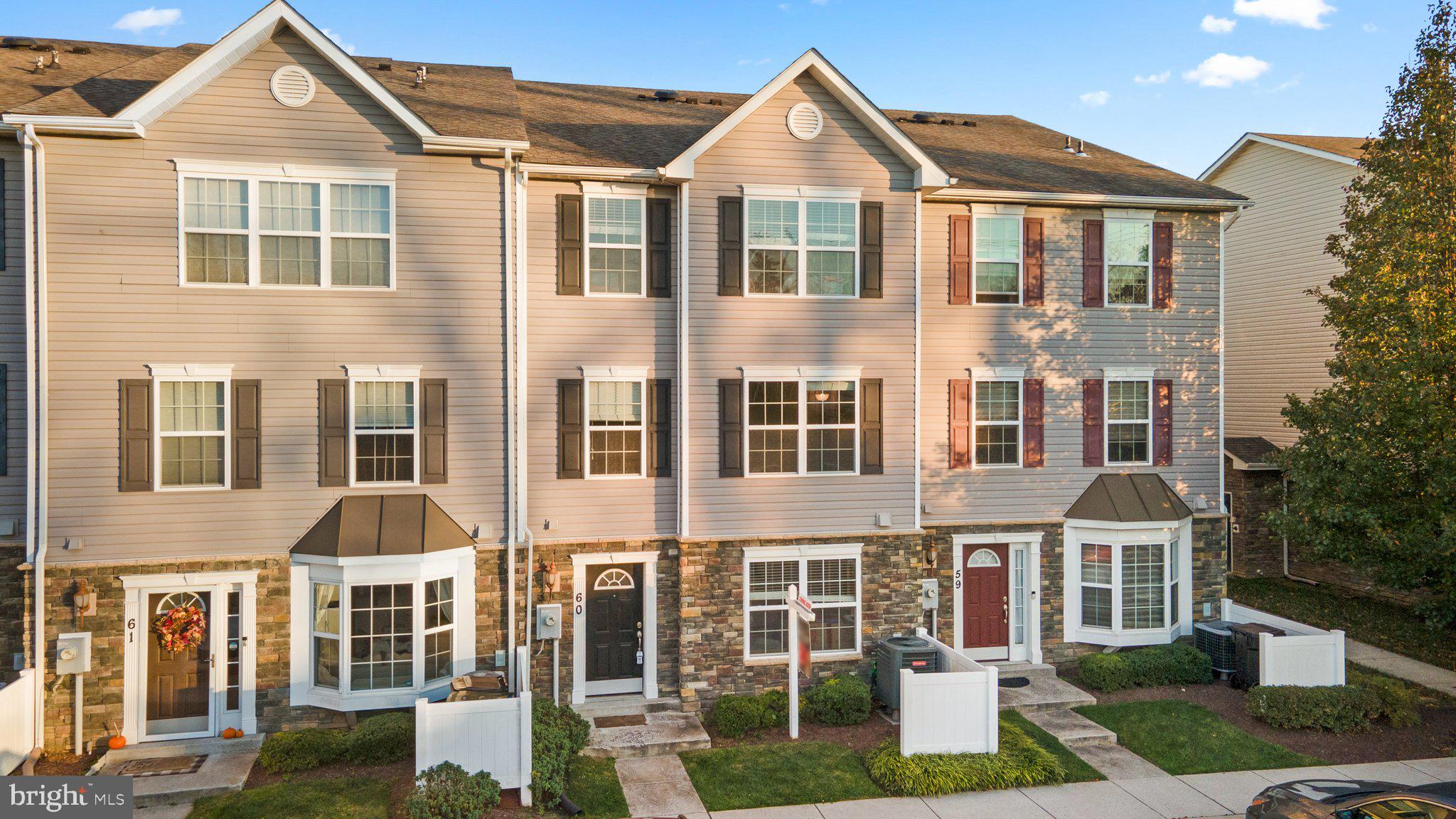 RESERVOIR RIDGE - Residential