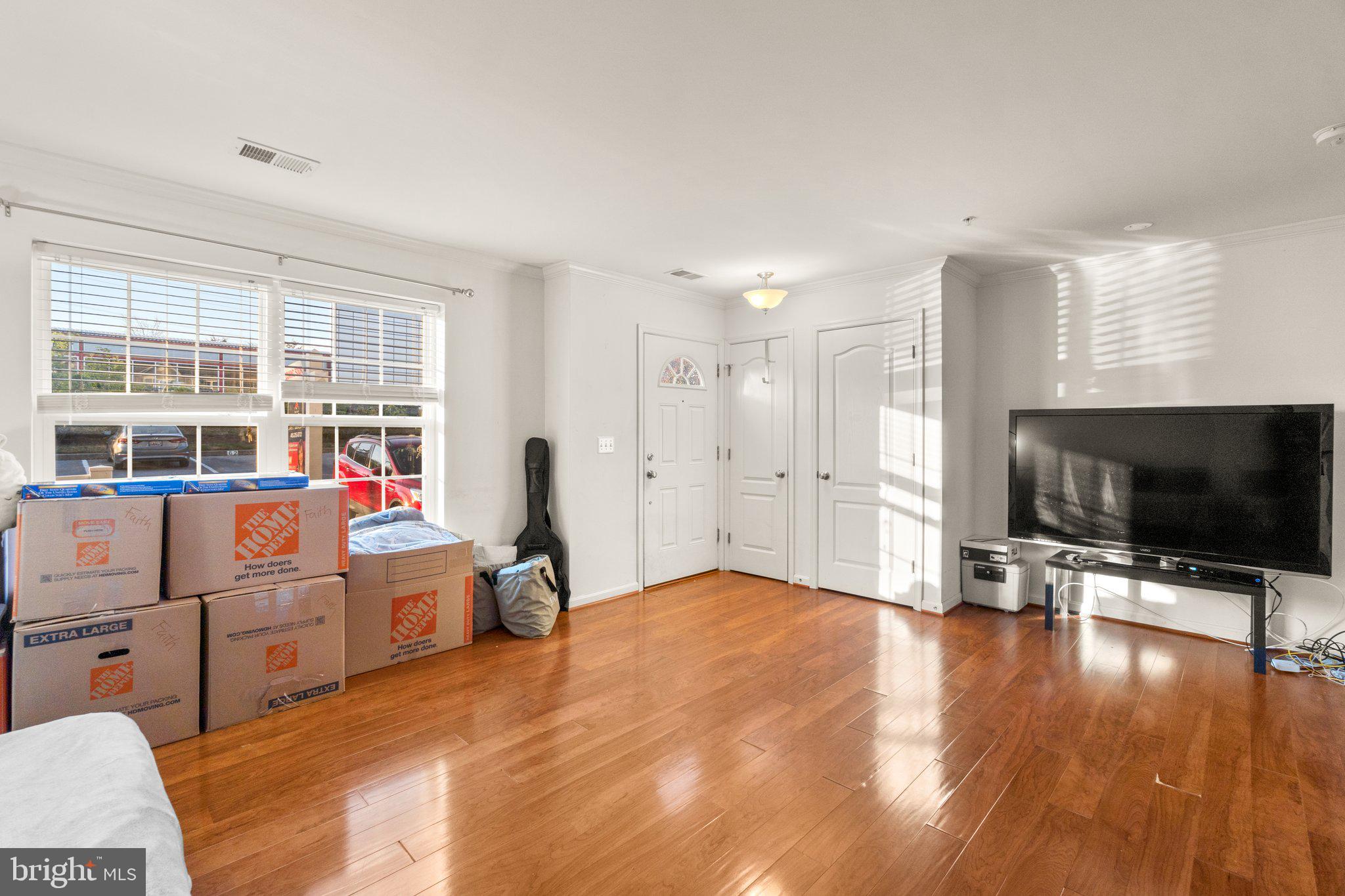 RESERVOIR RIDGE - Residential