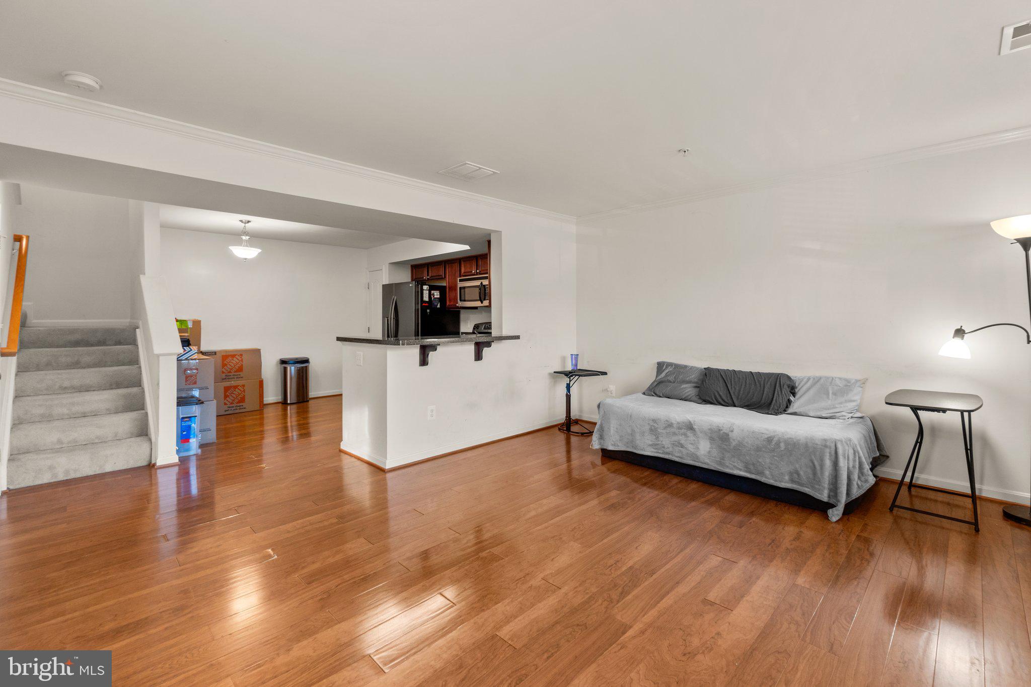 RESERVOIR RIDGE - Residential