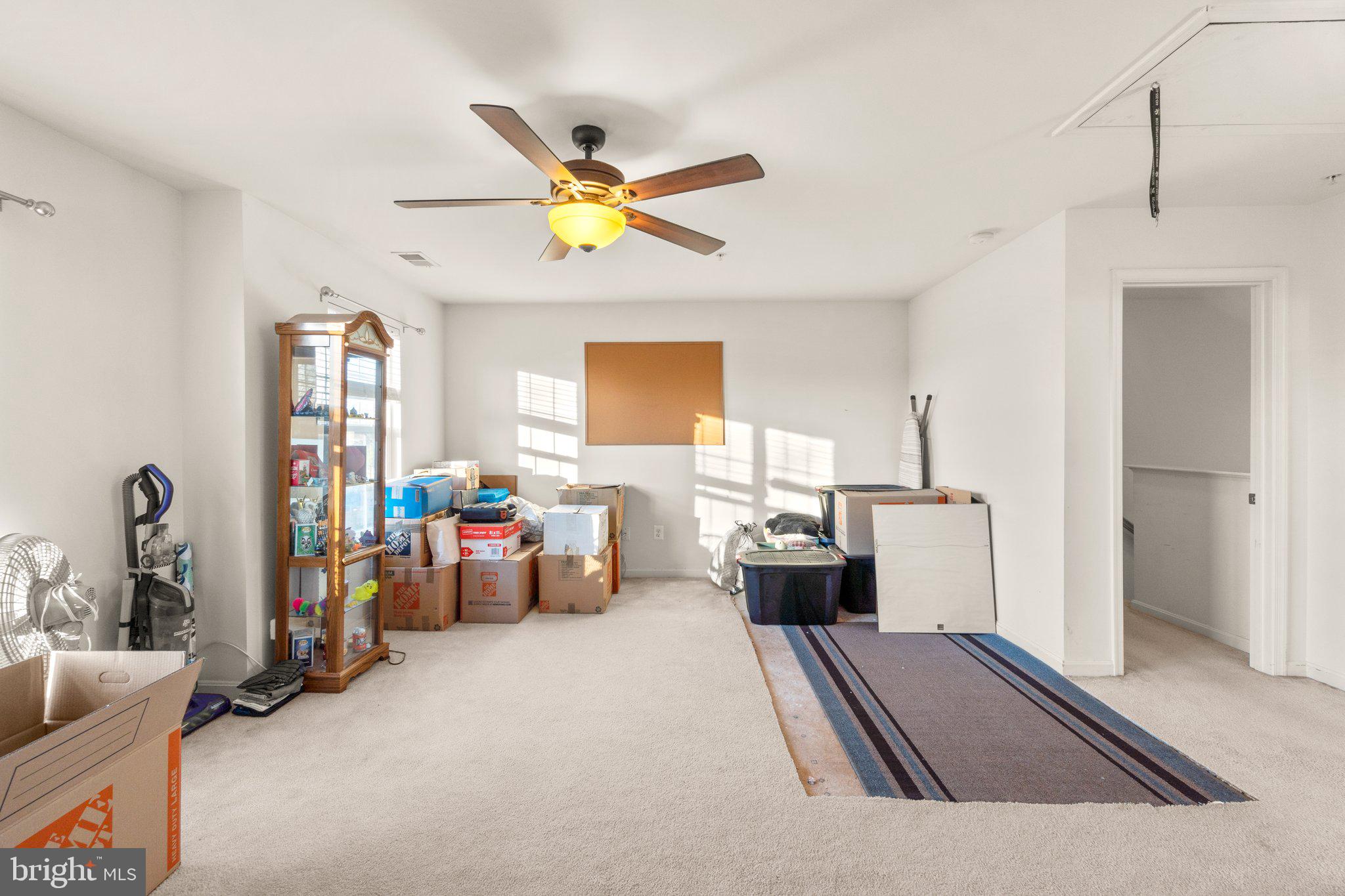 RESERVOIR RIDGE - Residential