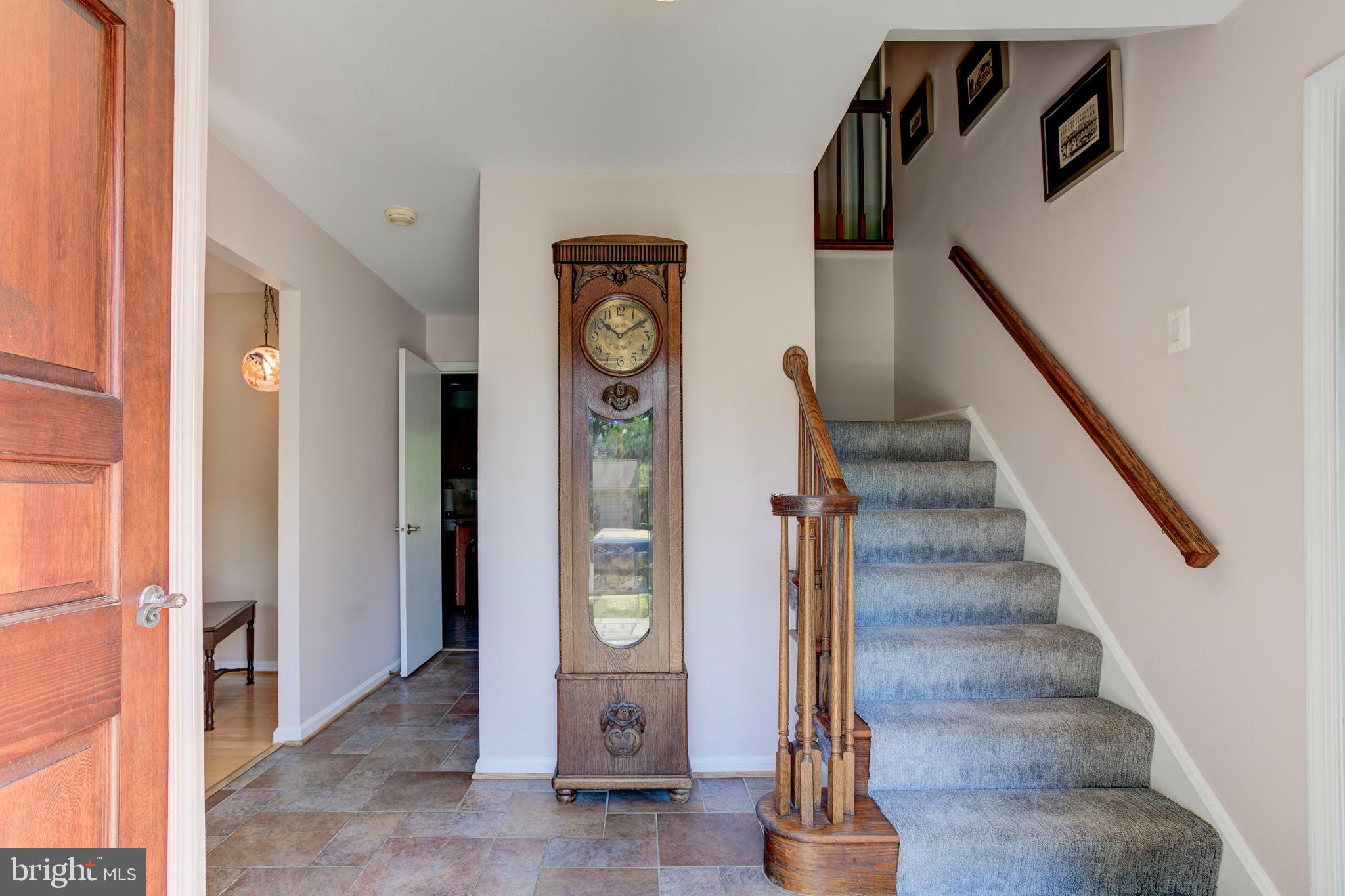 7914 COLORADO SPRINGS DRIVE