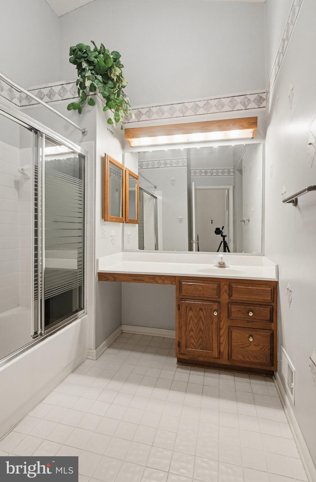 GREENSPRING EAST - Residential