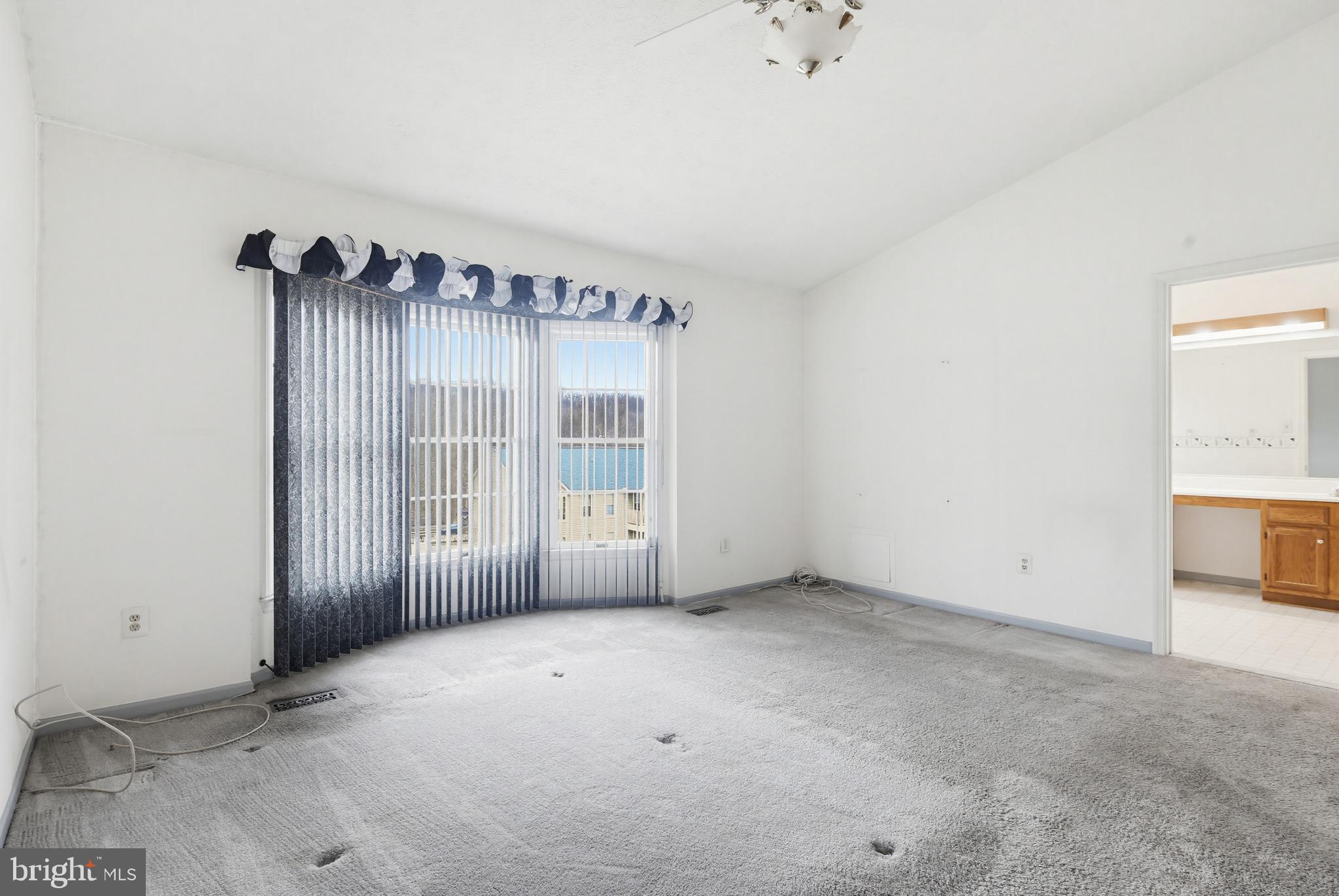 GREENSPRING EAST - Residential